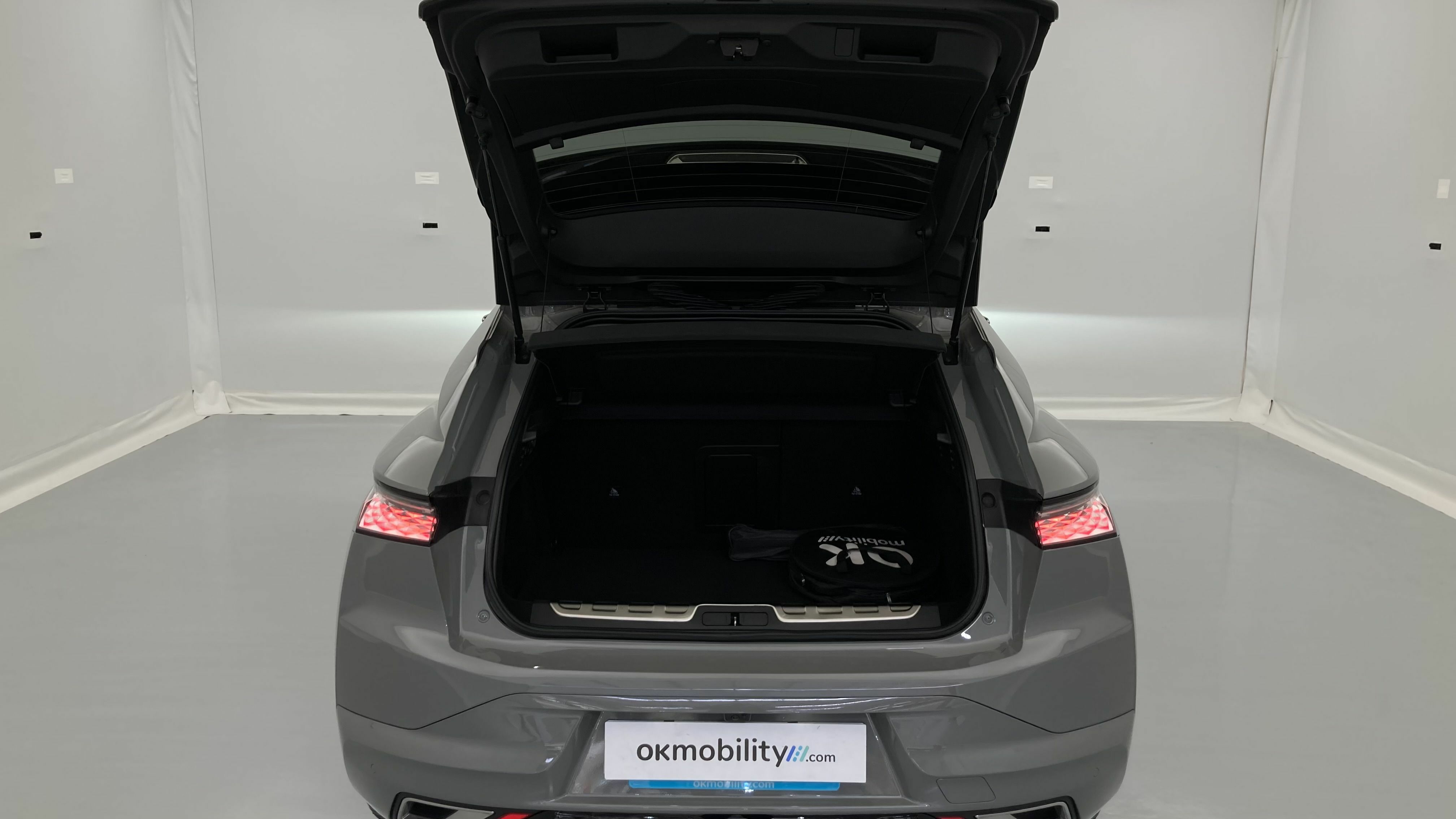 ds ds4 performance line + E-TENSE 225 CA 2023 lacquered grey 24
