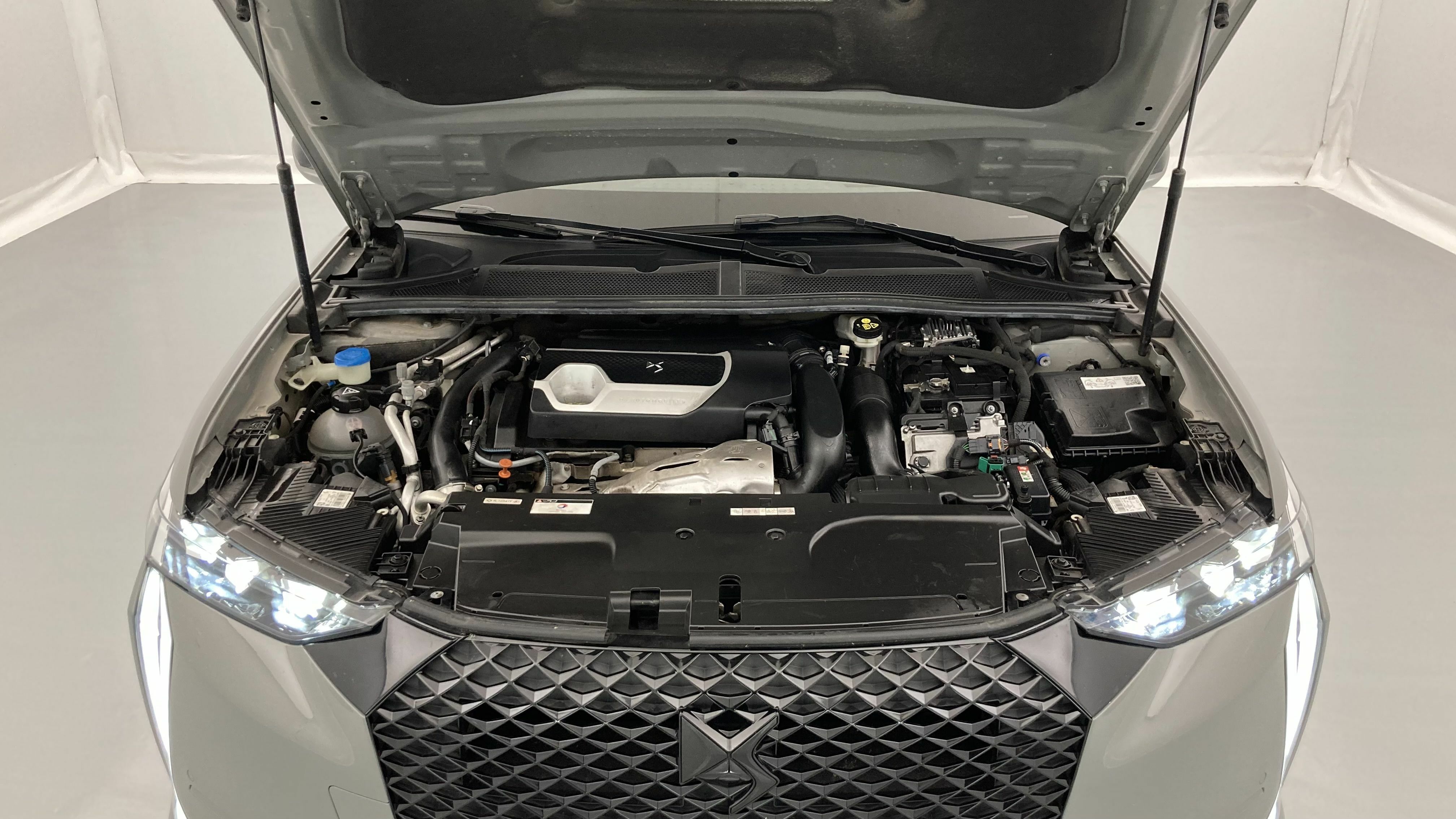 ds ds4 performance line + E-TENSE 225 CA 2023 lacquered grey 25