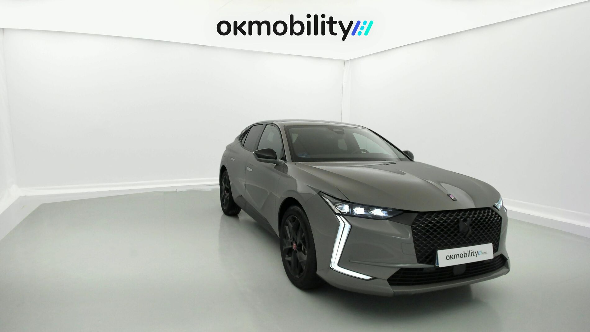 ds ds4 performance line + E-TENSE 225 CA 2023 lacquered grey 3