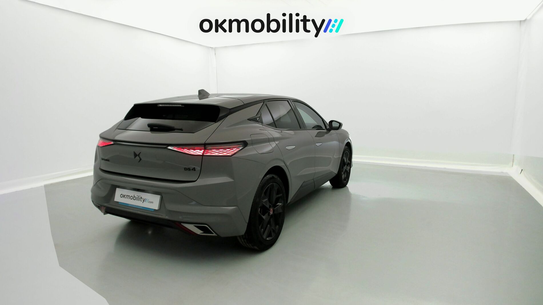 ds ds4 performance line + E-TENSE 225 CA 2023 lacquered grey 11