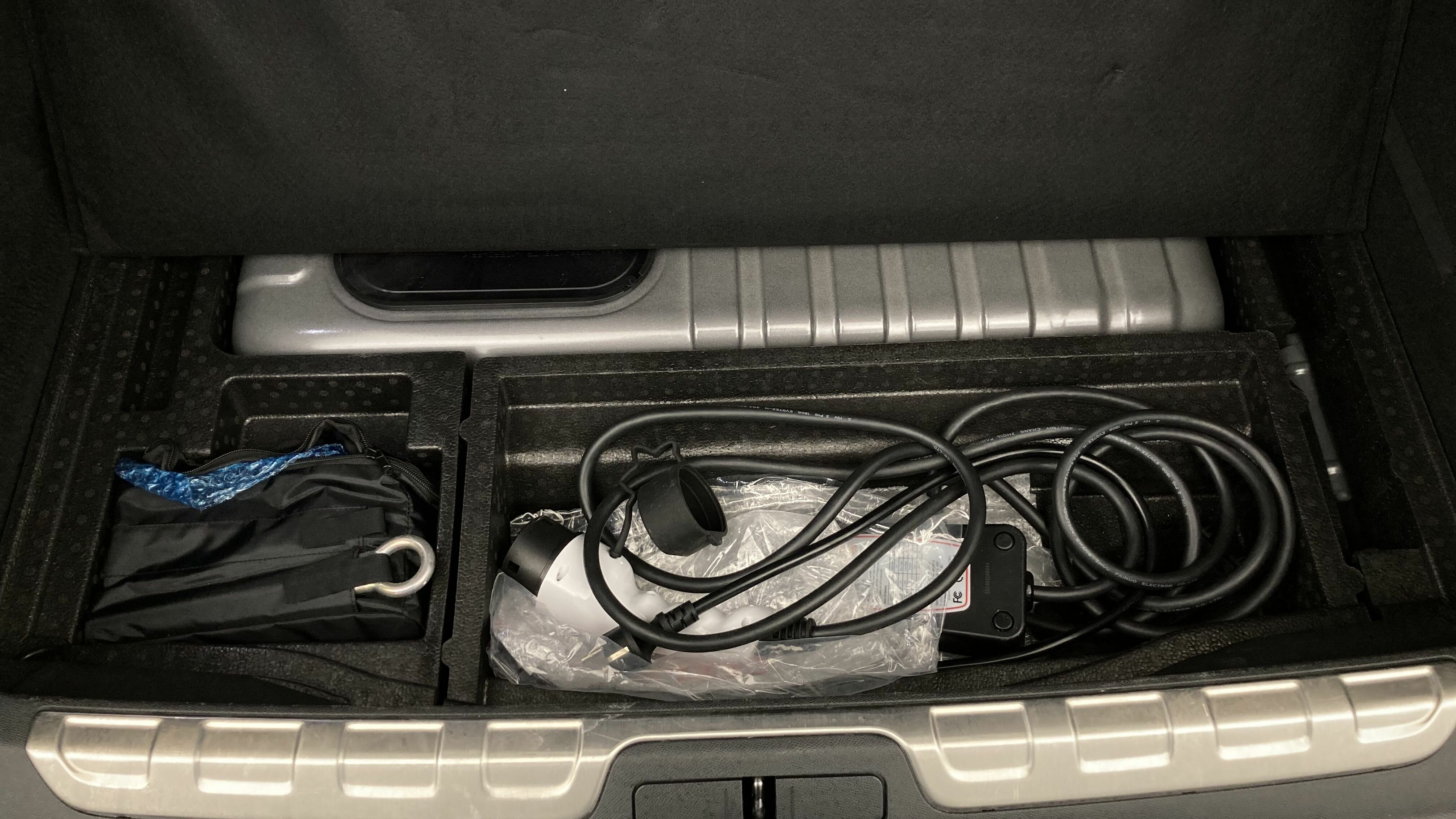 ds ds4 performance line + E-TENSE 225 CA 2023 gris platino 24