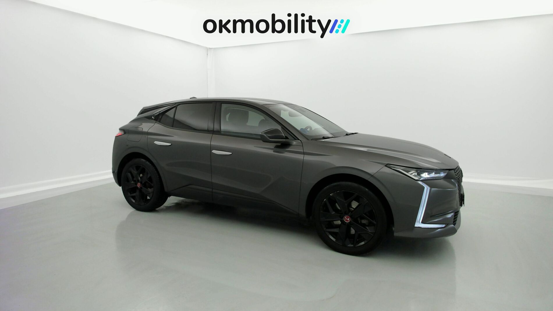 ds ds4 performance line + E-TENSE 225 CA 2023 gris platino 2