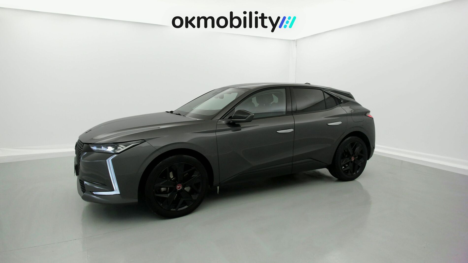 ds ds4 performance line + E-TENSE 225 CA 2023 gris platino 5