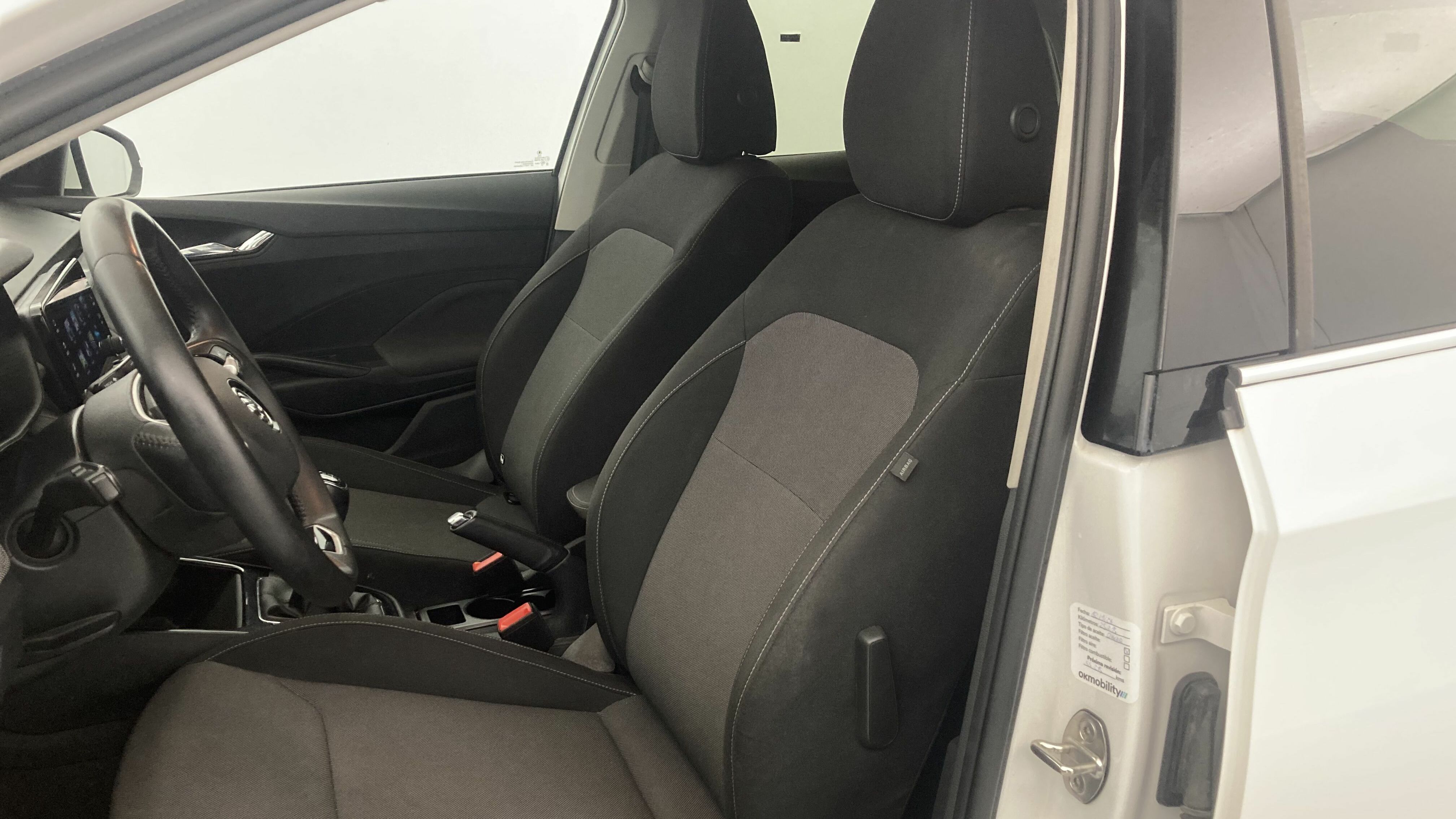 skoda fabia selection 1.0 MPI 80 2024 blanco candy 13