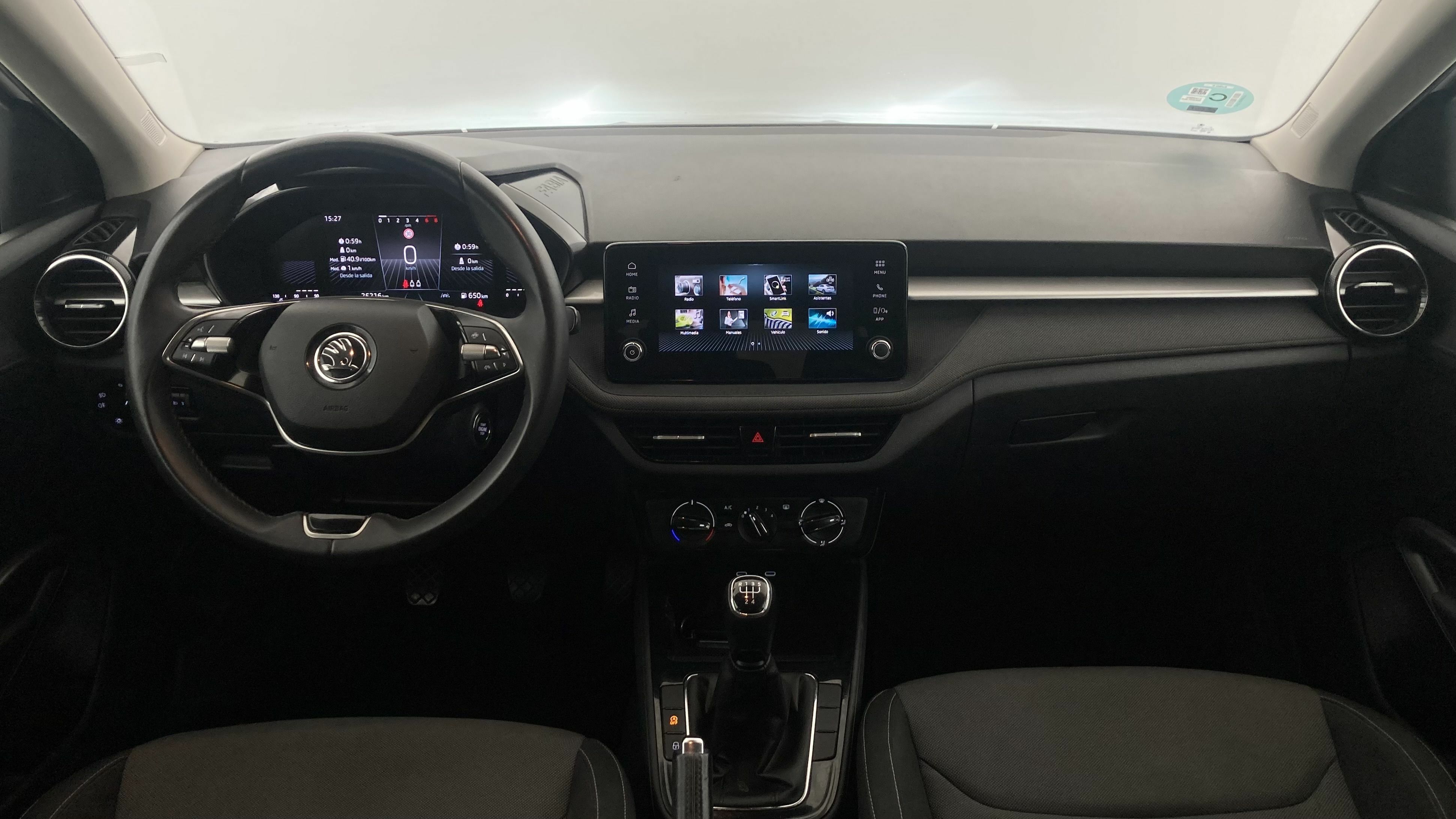 skoda fabia selection 1.0 MPI 80 2024 blanco candy 15