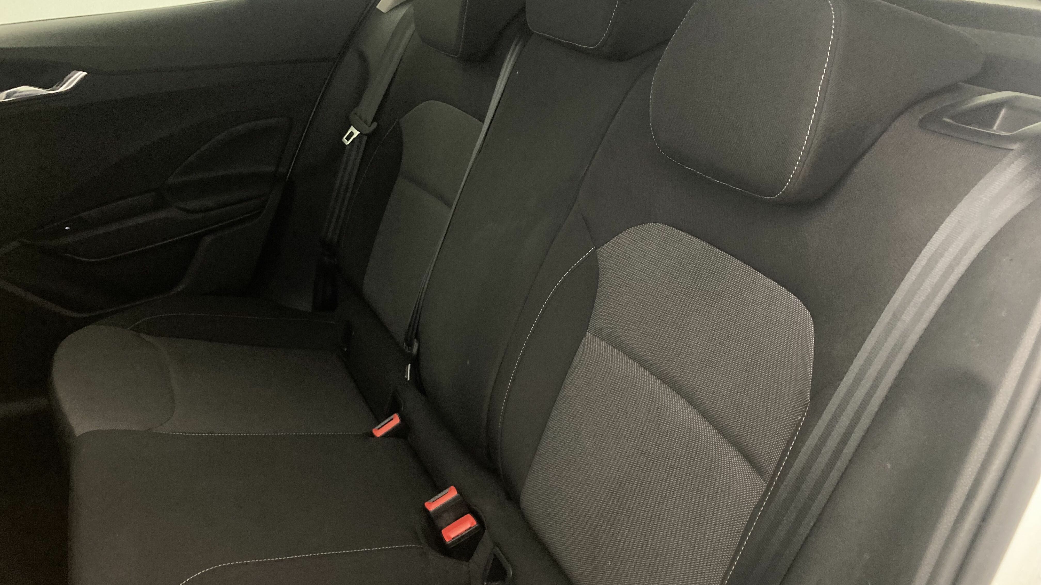 skoda fabia selection 1.0 MPI 80 2024 blanco candy 20