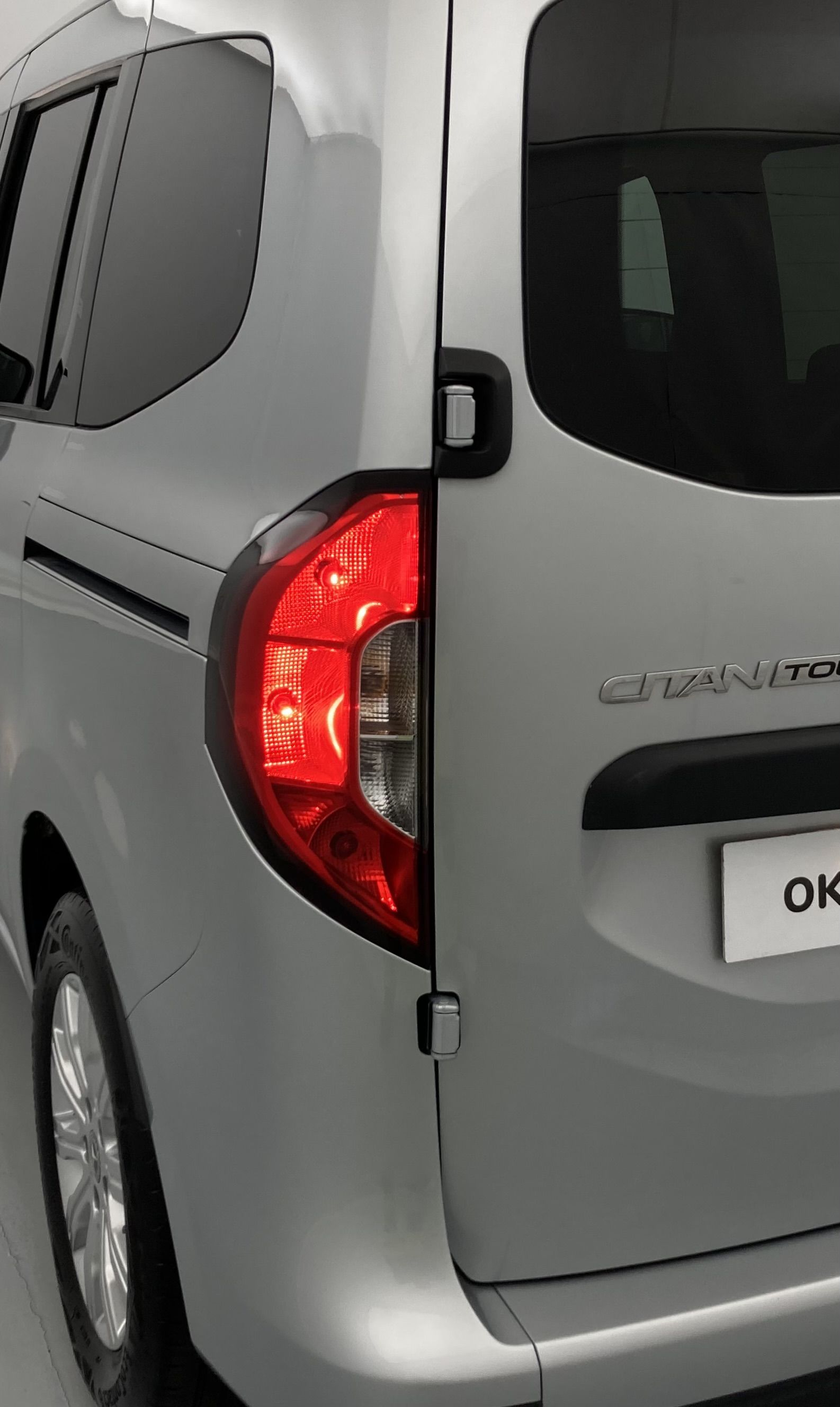 mercedes benz citan n1 tourer pro 110 CDI 95 2023 plata helvin 16