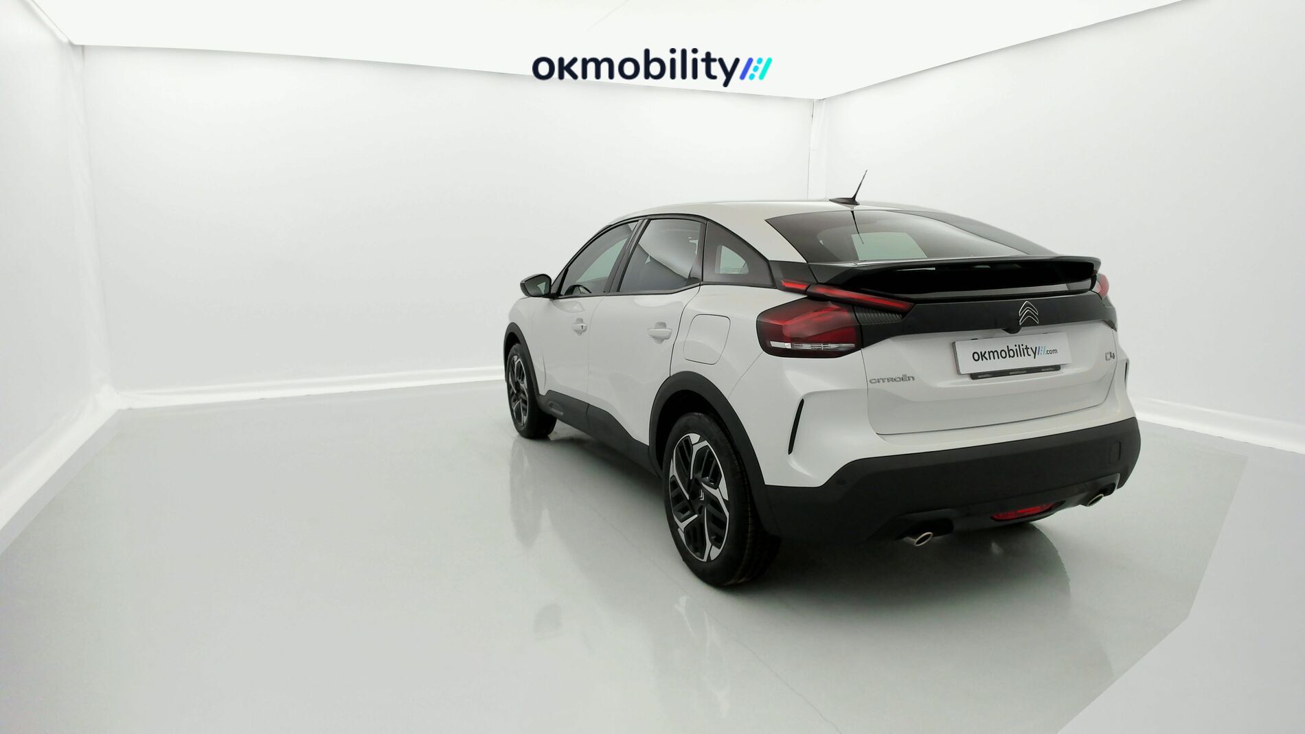 citroen c4 feel pack 1.2 PURETECH 130 2023 blanco nacarado 5