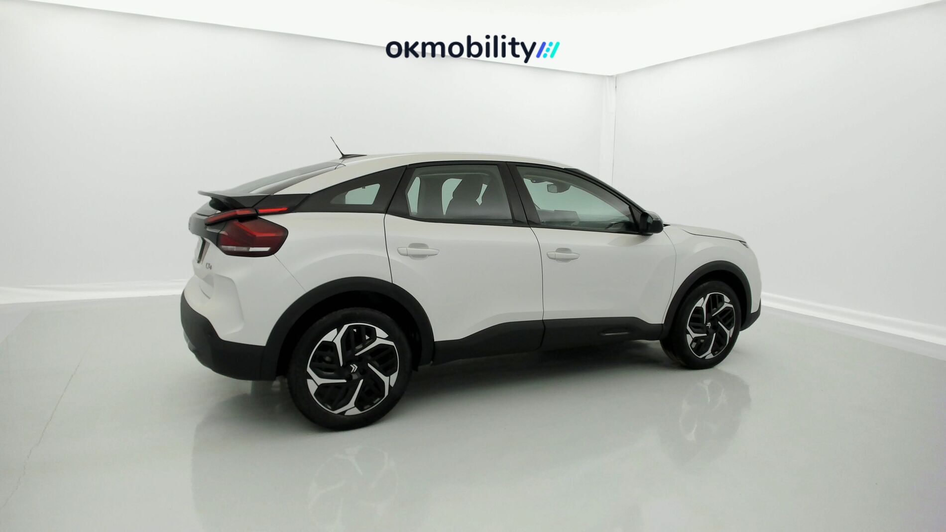 citroen c4 feel pack 1.2 PURETECH 130 2023 blanco nacarado 10