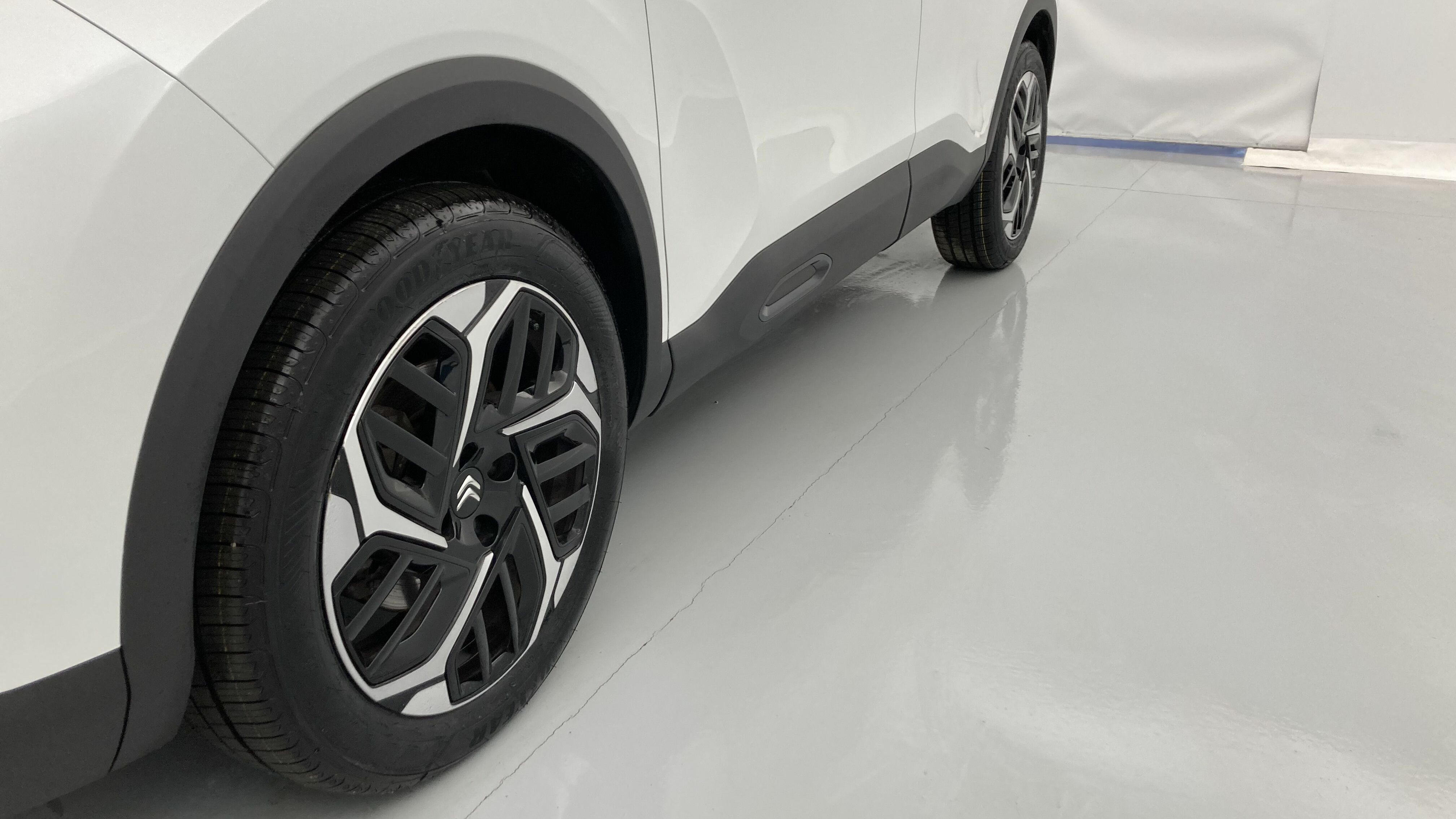 citroen c4 feel pack 1.2 PURETECH 130 2023 blanco nacarado 20