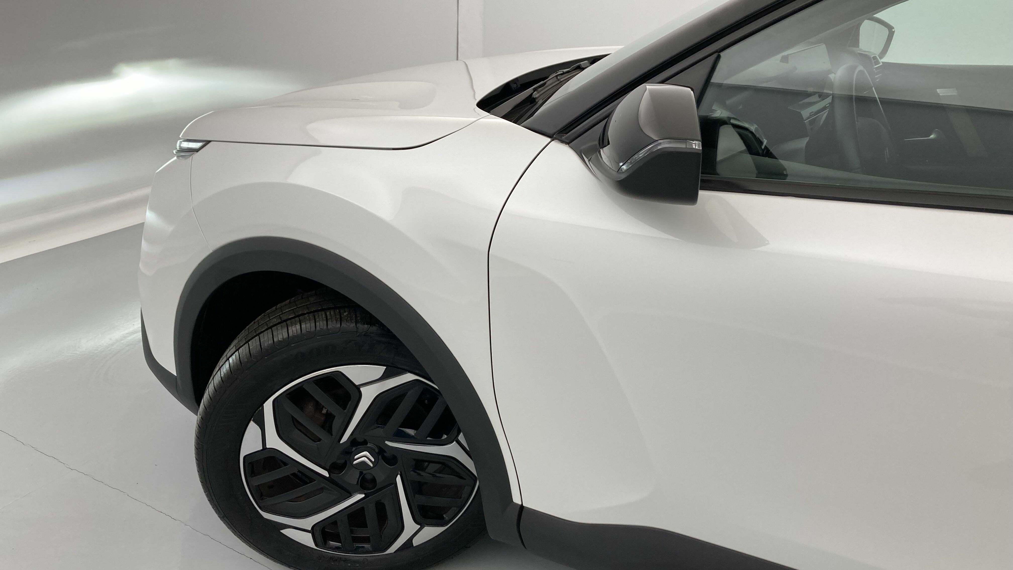 citroen c4 feel pack 1.2 PURETECH 130 2023 blanco nacarado 22