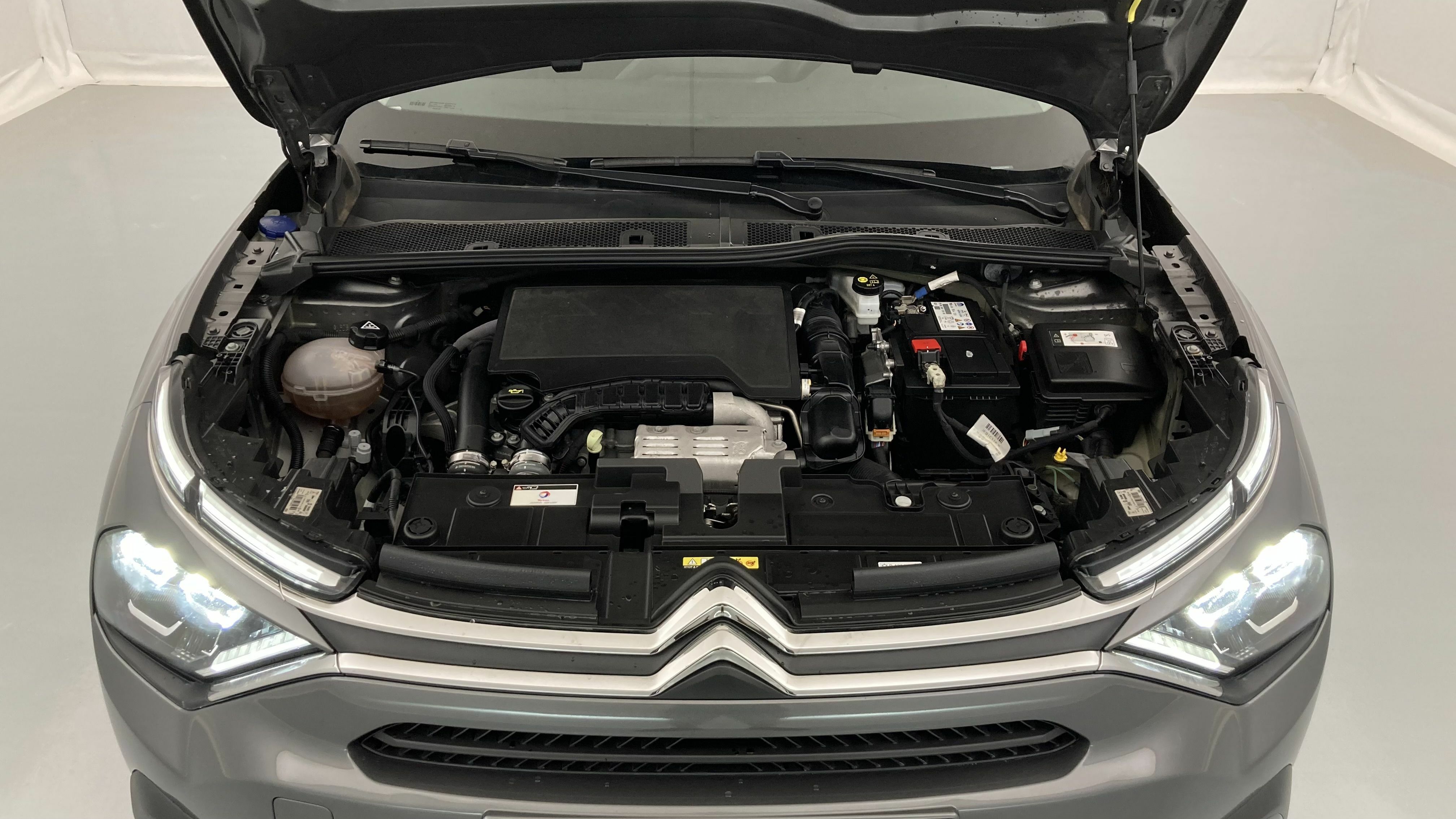 citroen c4 feel pack 1.2 PURETECH 130 2023 gris platino 16