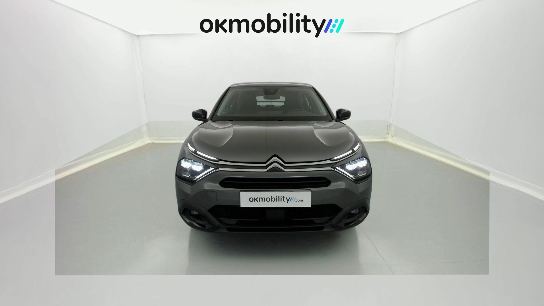 citroen c4 feel pack 1.2 PURETECH 130 2023 gris platino 4