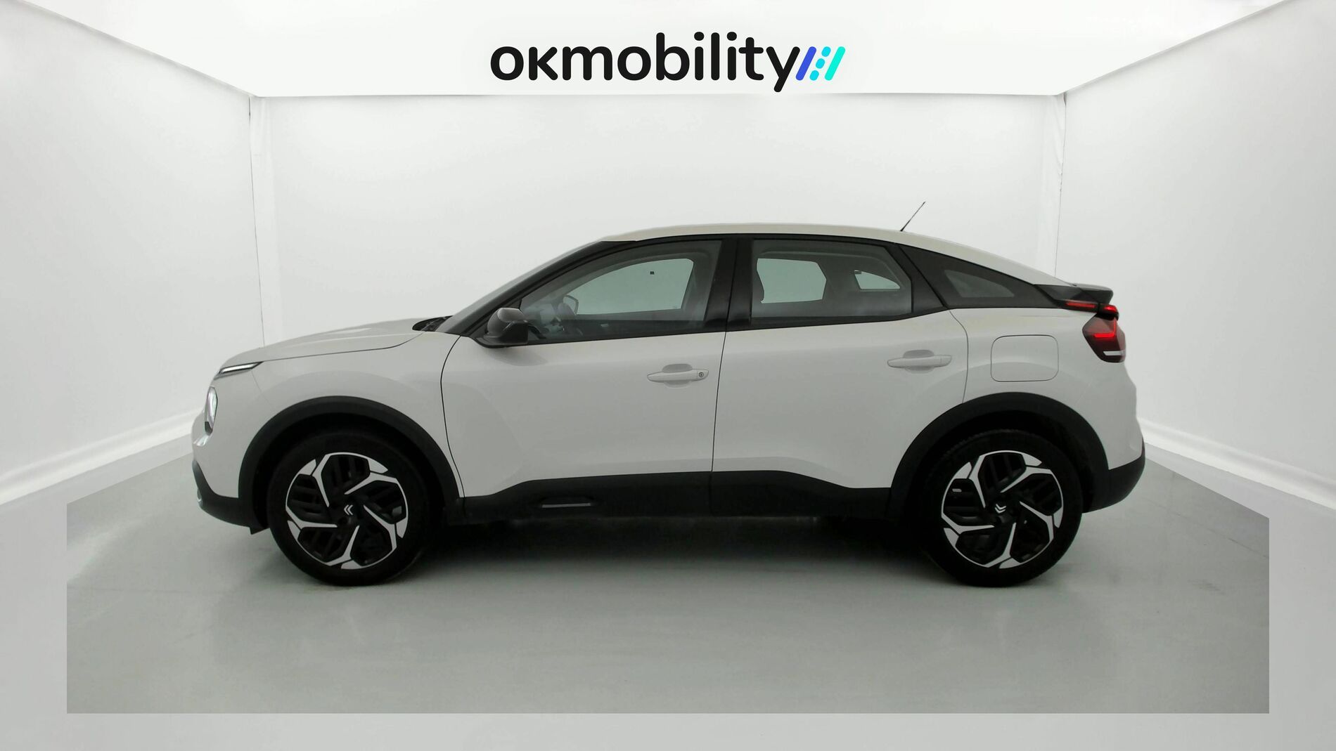 citroen c4 feel pack 1.2 PURETECH 130 2023 blanco nacarado 7