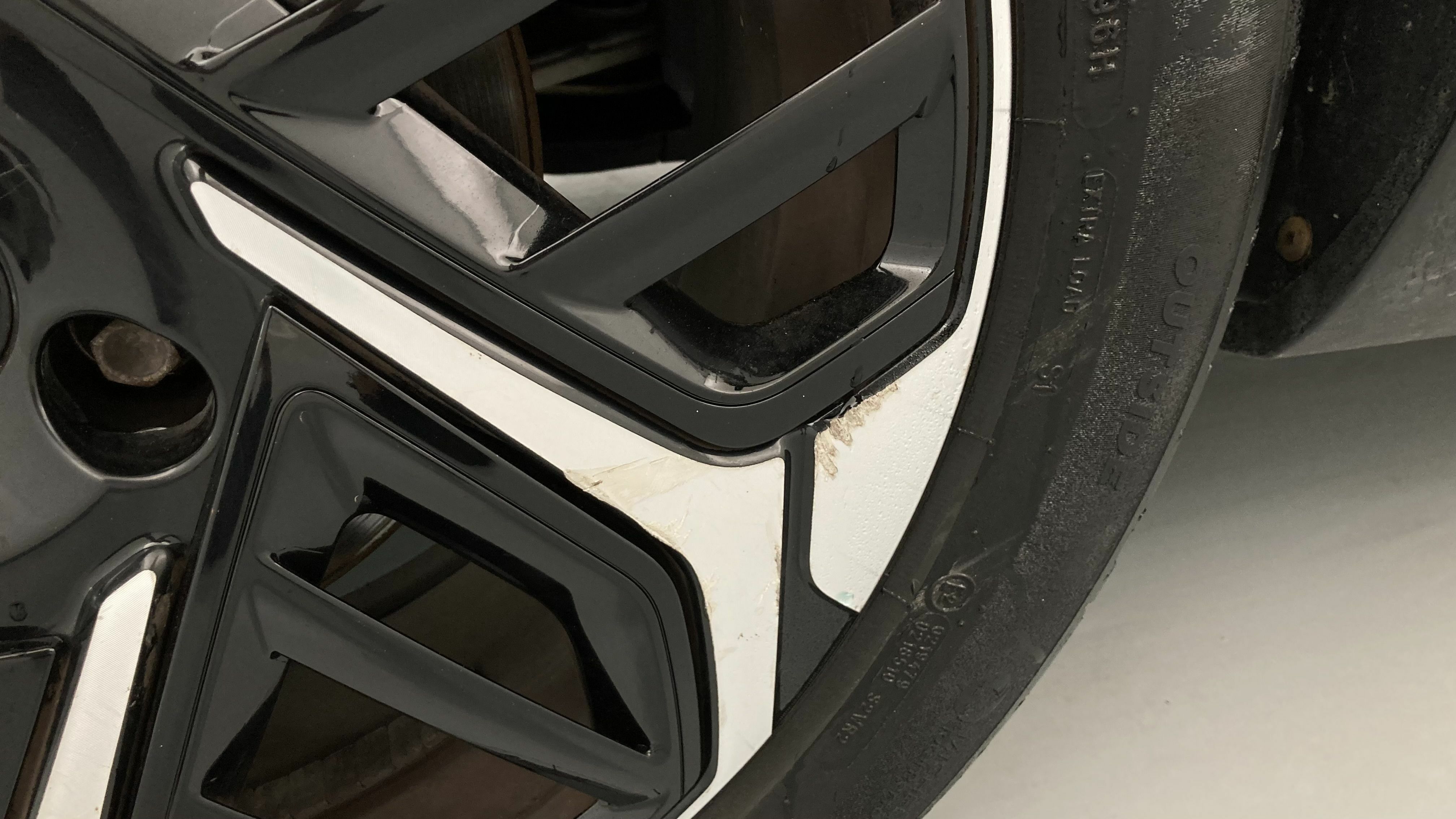 citroen c4 feel pack 1.2 PURETECH 130 2023 gris platino 31