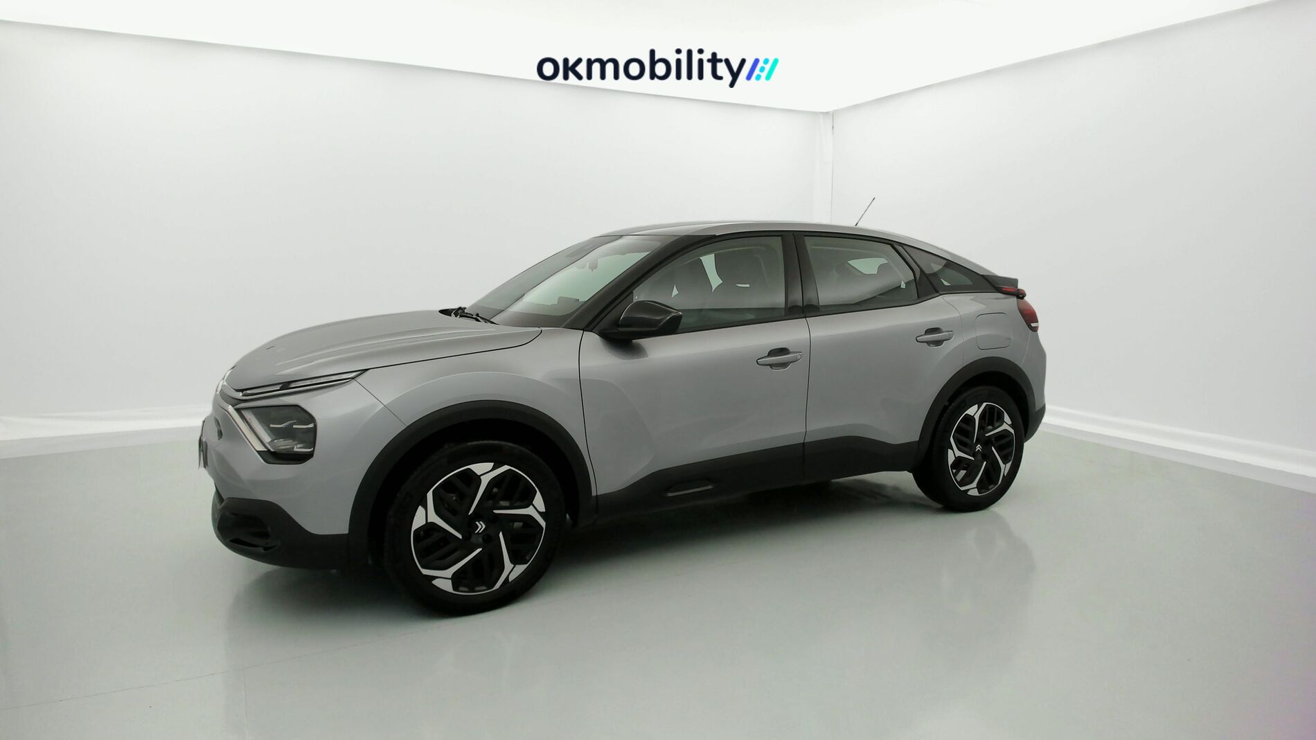 citroen c4 feel pack 1.2 PURETECH 130 2023 gris acero 5