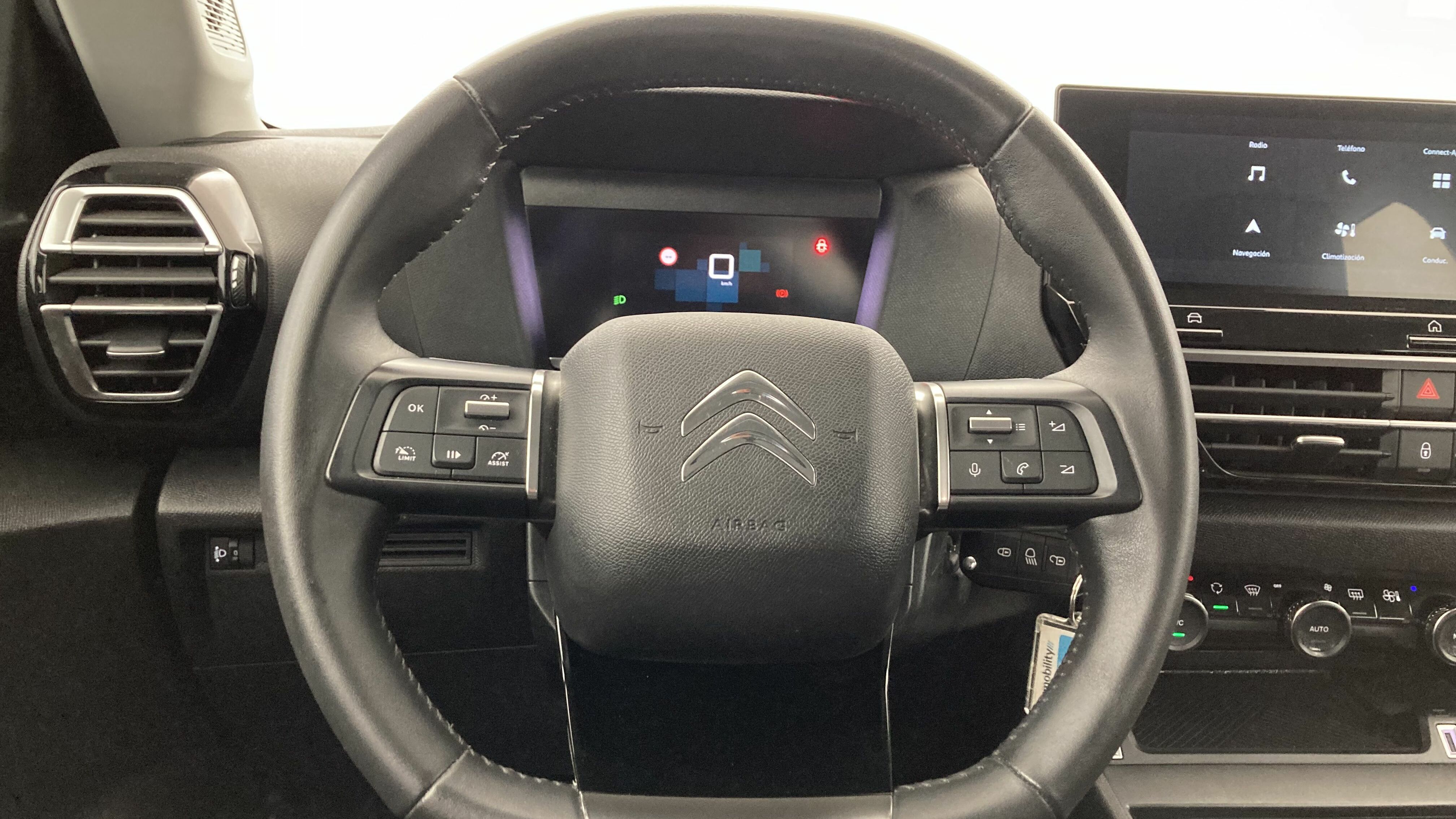 citroen c4 feel pack 1.2 PURETECH 130 2023 gris acero 17