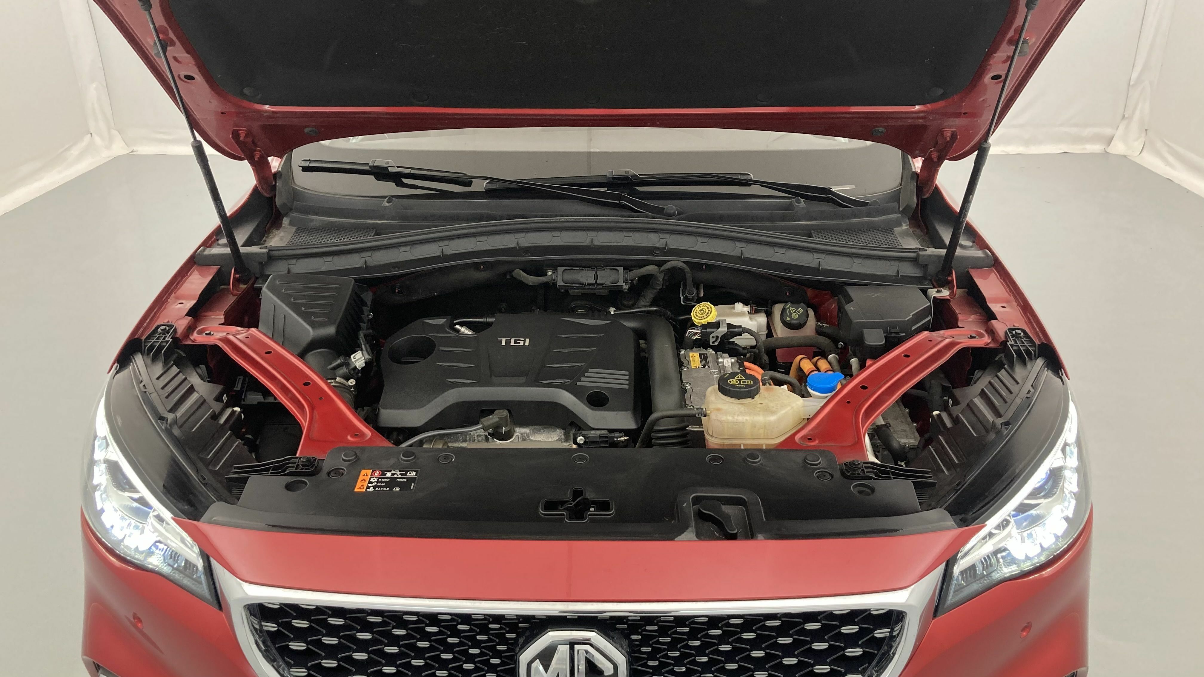 mg ehs phev luxury 1.5 T-GDI 258 PHEV 2023 red 24