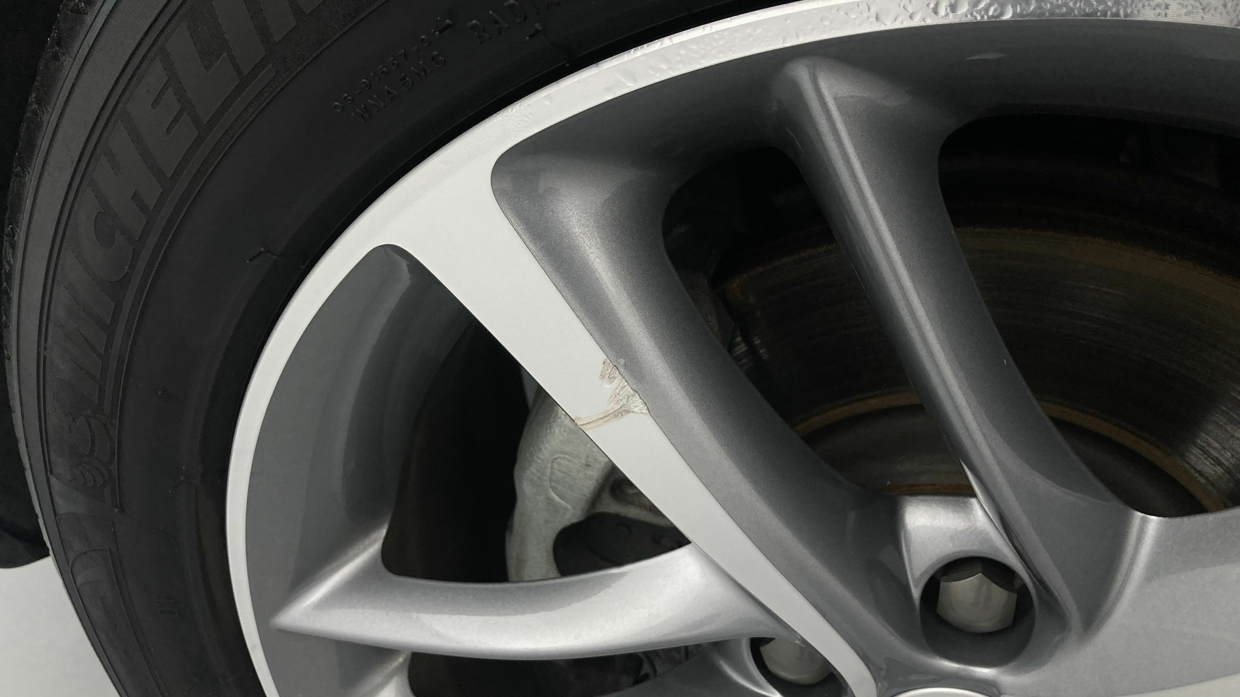 mg ehs phev luxury 1.5 T-GDI 258 PHEV 2023 red 31