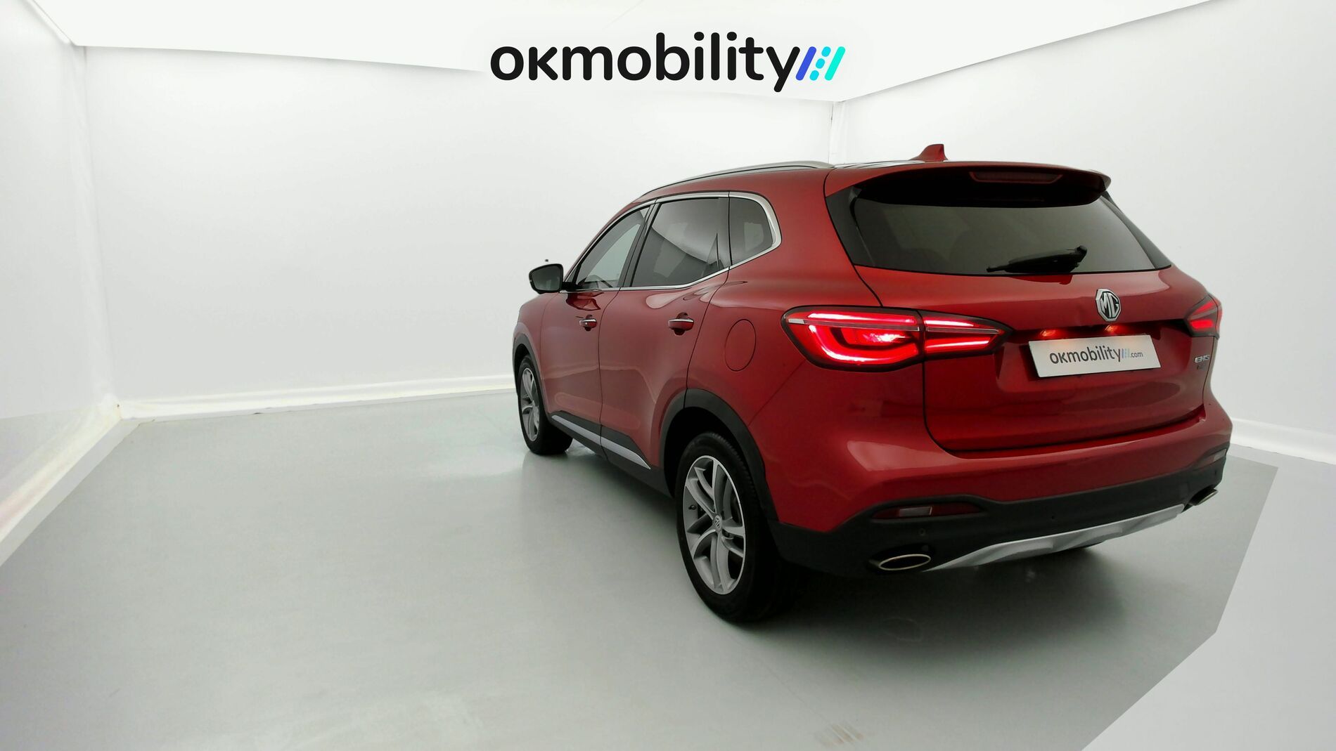 mg ehs phev luxury 1.5 T-GDI 258 PHEV 2023 red 8