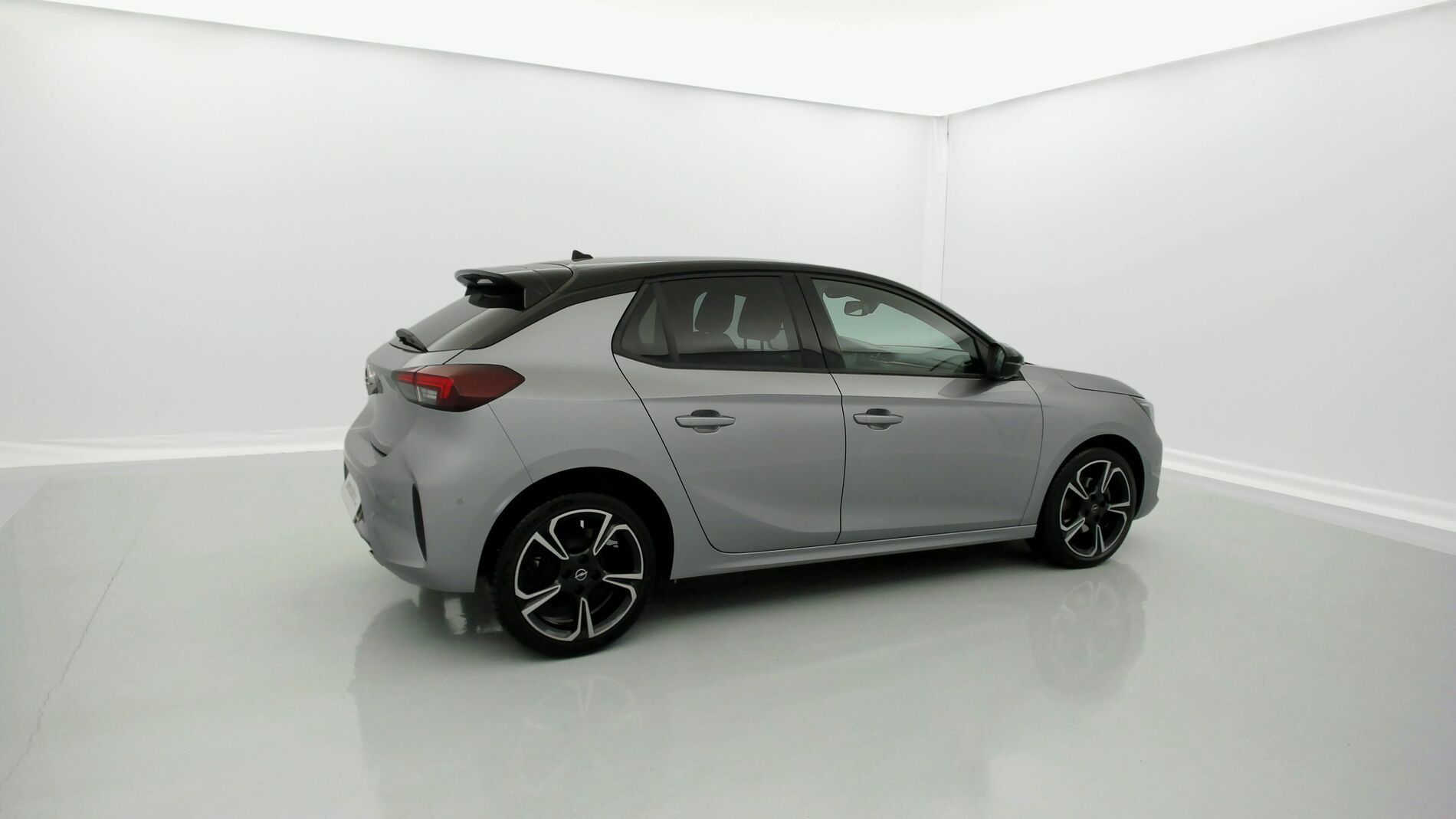 opel corsa gs 1.2T 100 2023 konstrast grey 8