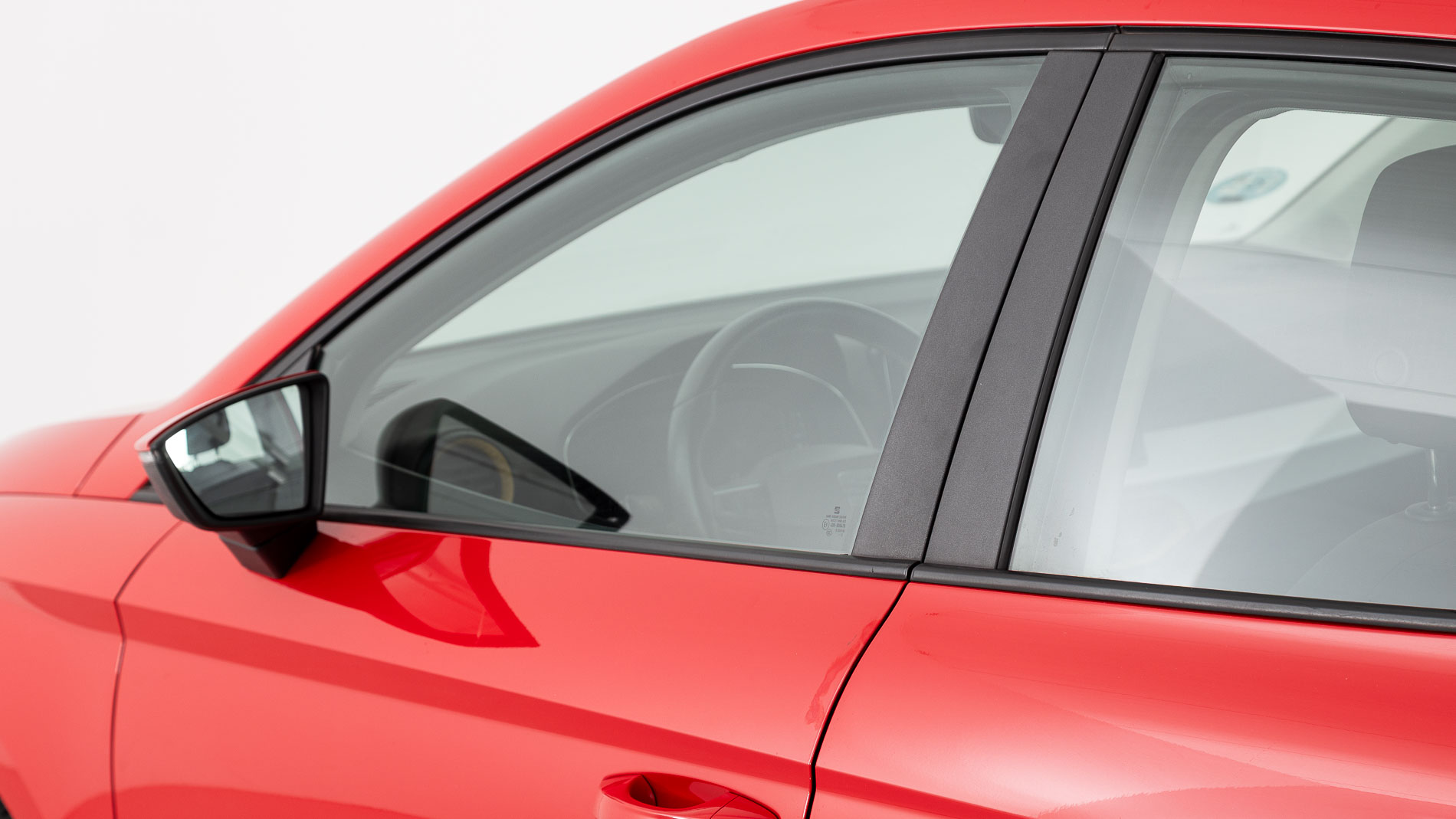 seat ibiza style 1.0 MPI 80 2023 rojo 38