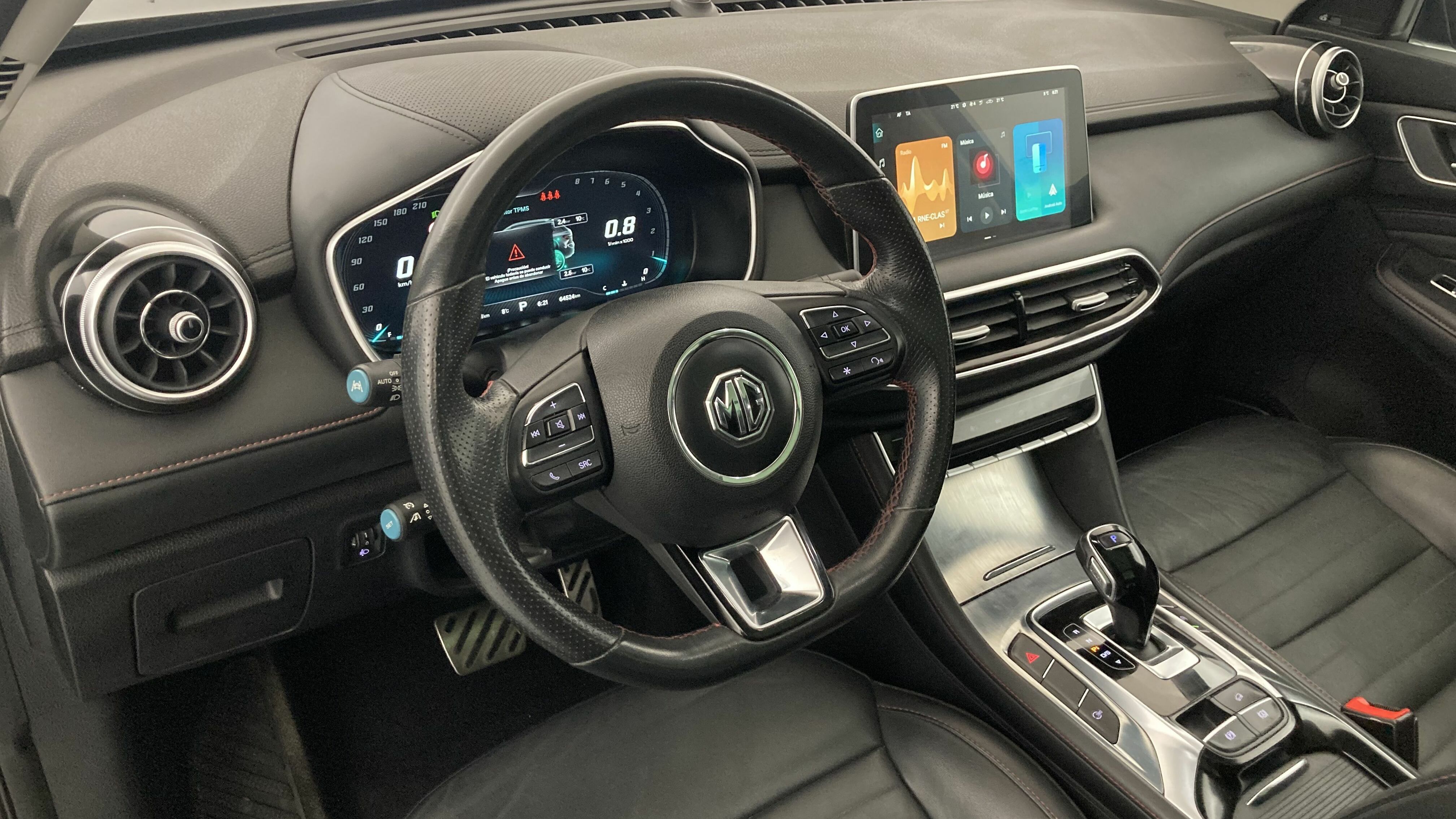 mg hs luxury 1.5 T-GDI 162 AT 2023 pebble black 14