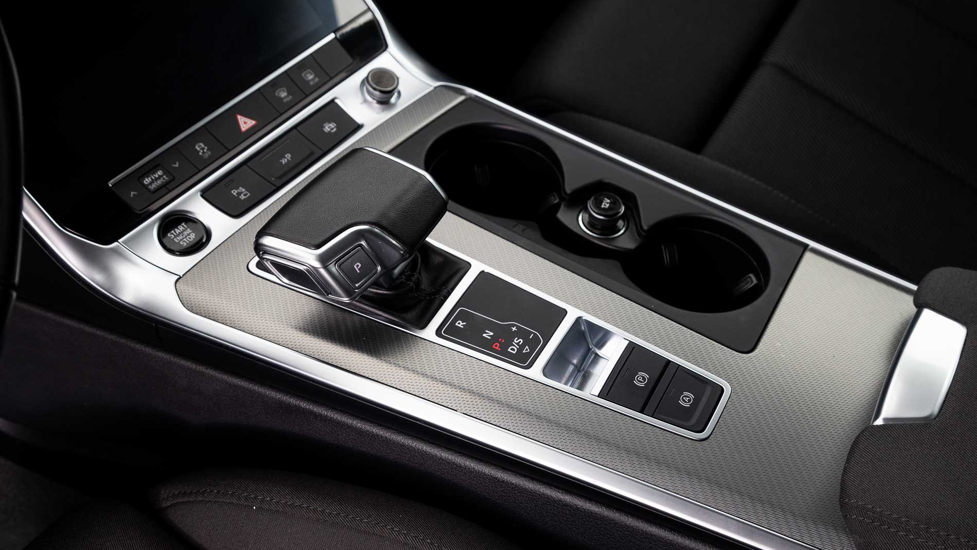 audi a6 avant business 40 TDI 204 STRONIC 2022 gris manhattan 17