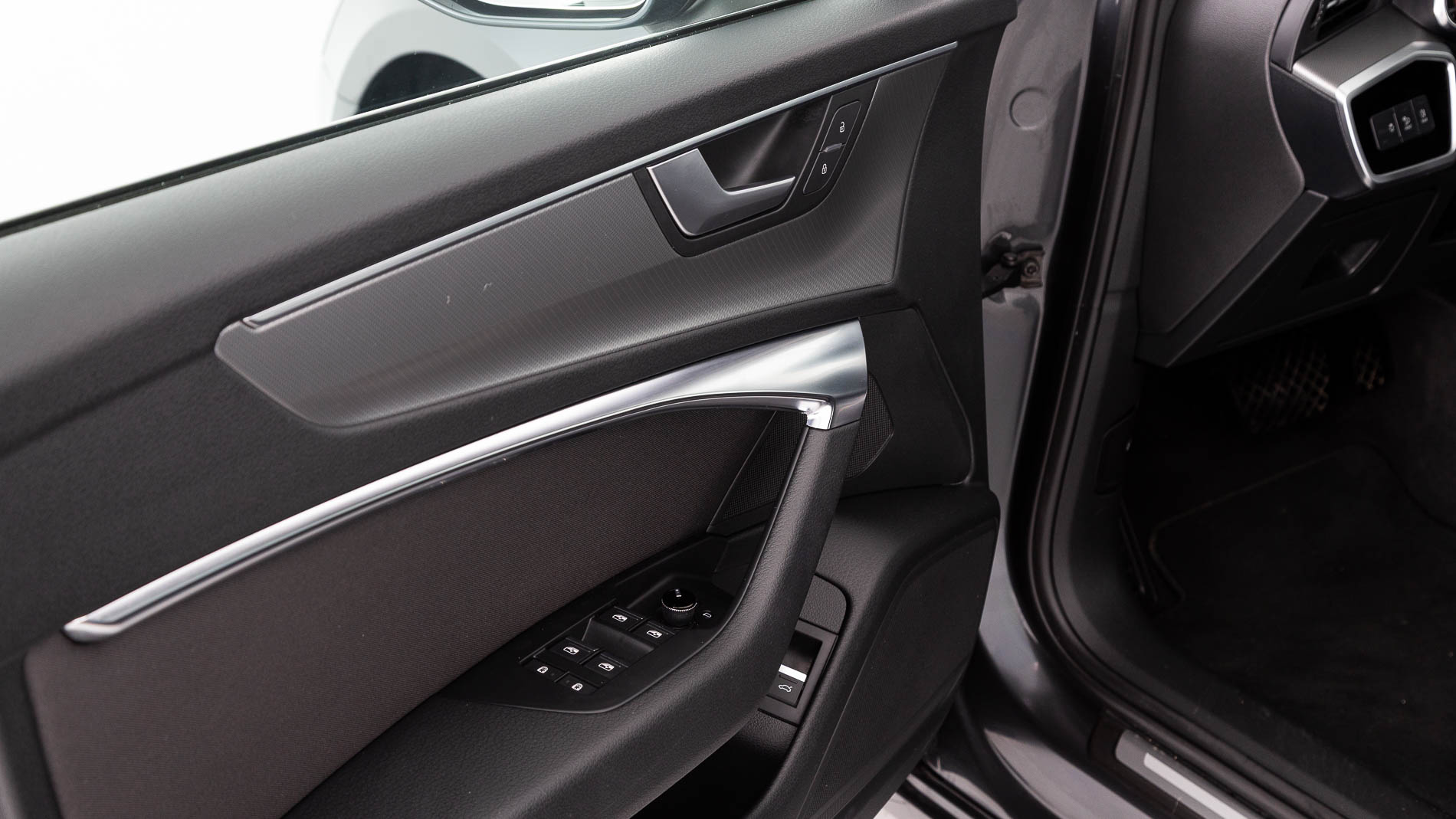 audi a6 avant business 40 TDI 204 STRONIC 2022 gris manhattan 21