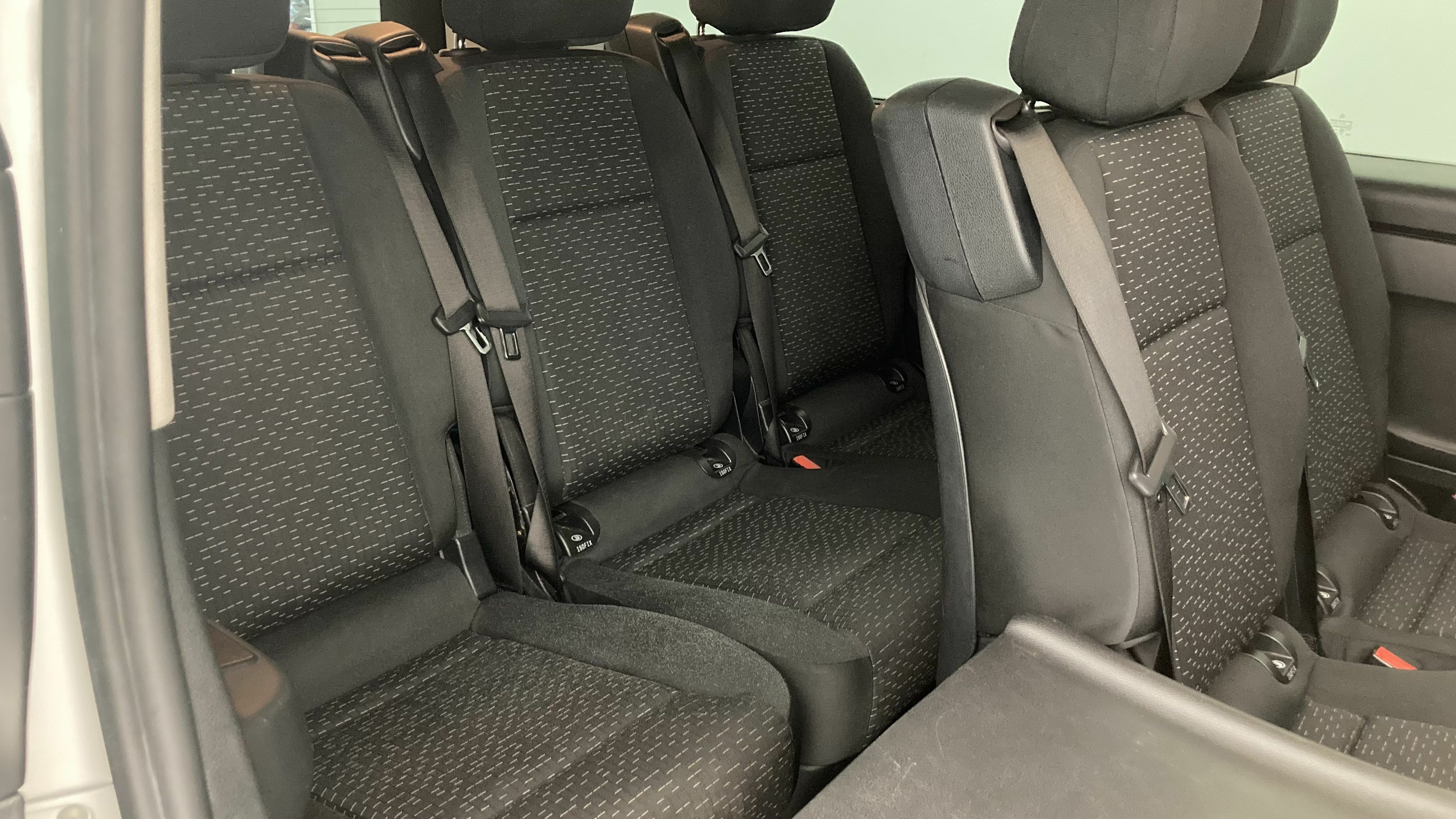 mercedes benz vito combi pro largo 114 CDI 136 G-TRONIC 2023 blanco arctic 20
