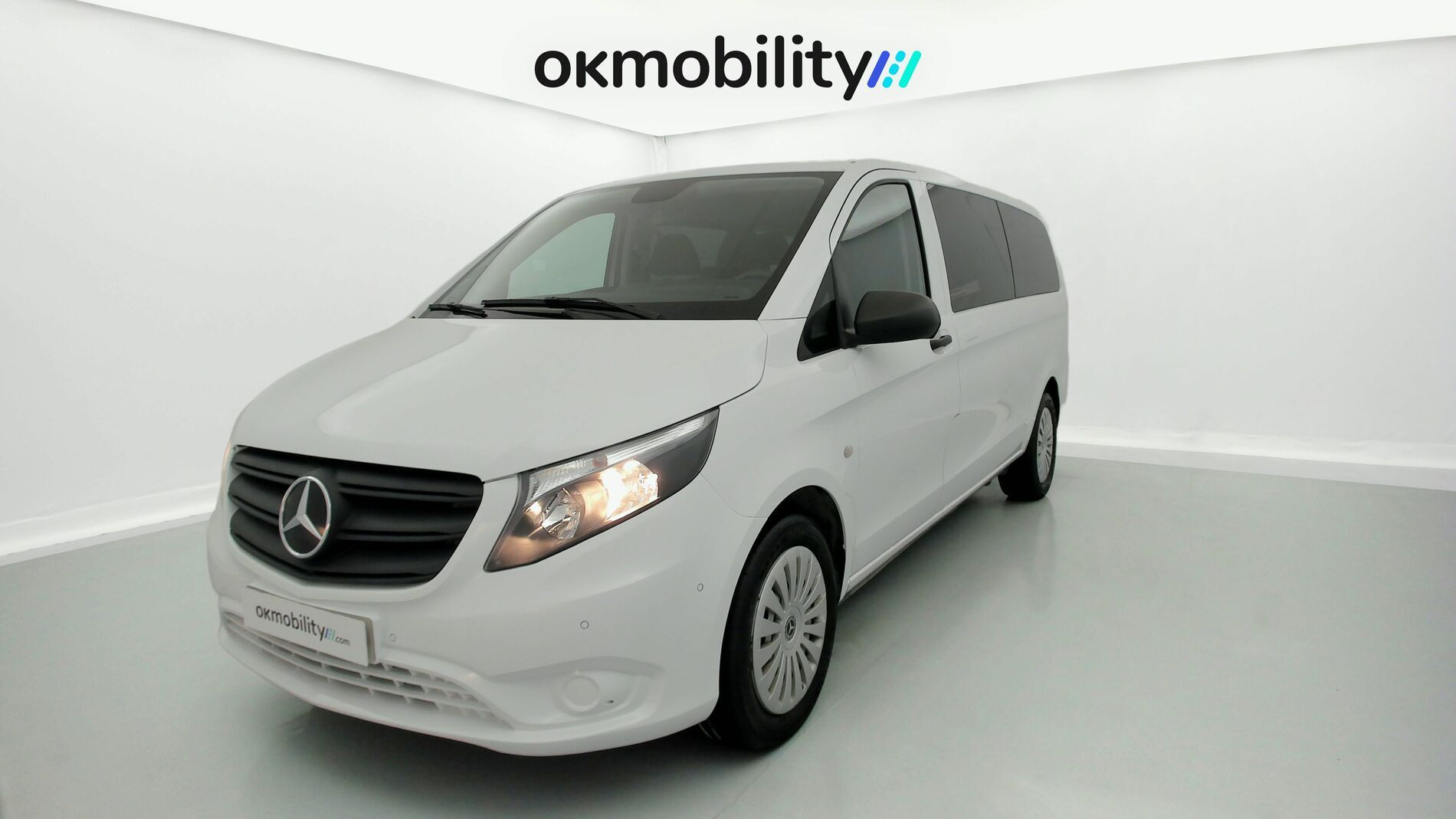 mercedes benz vito combi pro largo 114 CDI 136 G-TRONIC 2023 blanco arctic 1