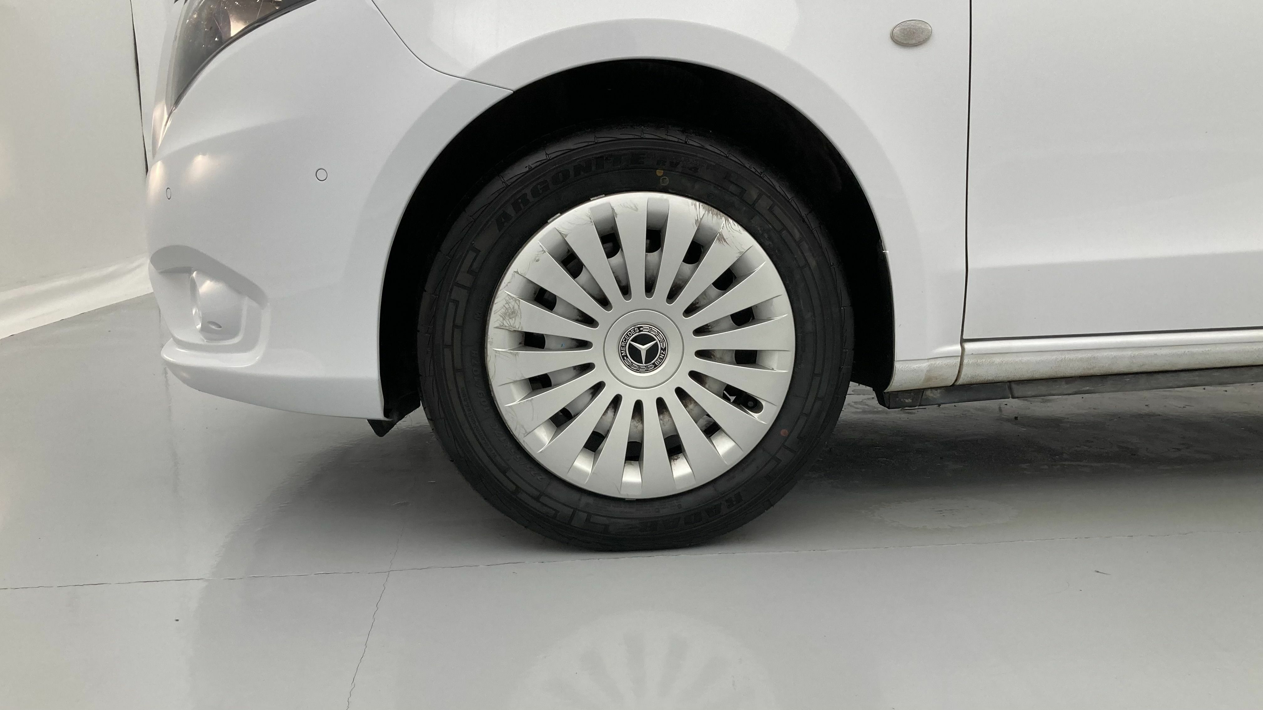 mercedes benz vito combi pro largo 114 CDI 136 G-TRONIC 2023 blanco arctic 27