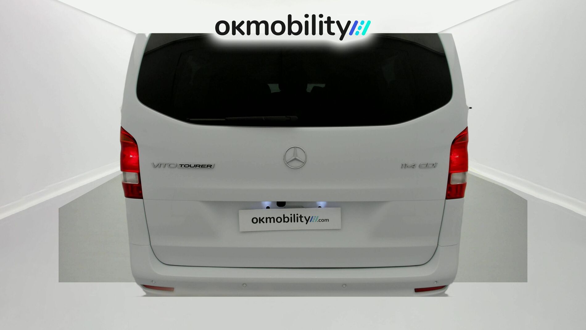 mercedes benz vito combi pro largo 114 CDI 136 G-TRONIC 2023 blanco arctic 10