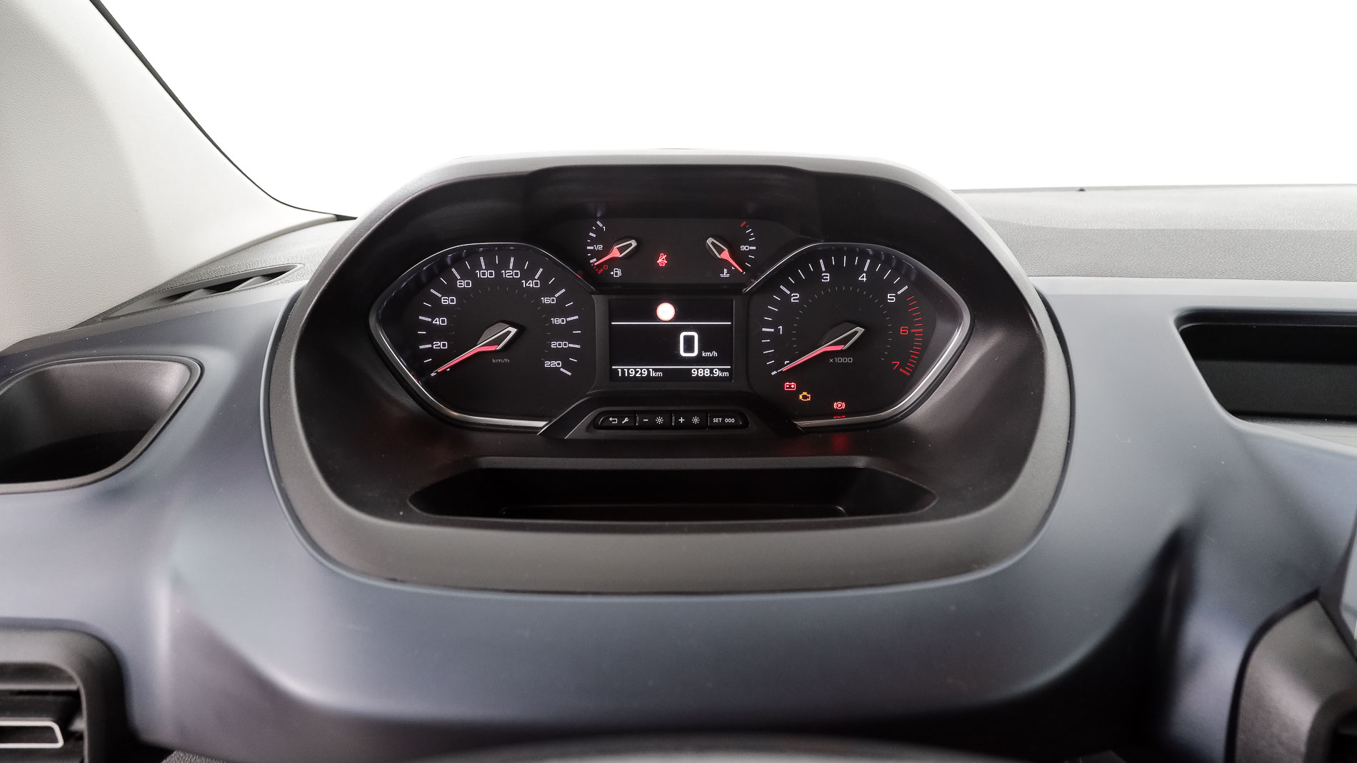 peugeot rifter allure 1.5 BLUEHDI 100 2020 gris 17