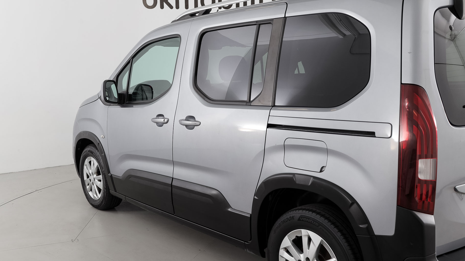 peugeot rifter allure 1.5 BLUEHDI 100 2020 gris 36