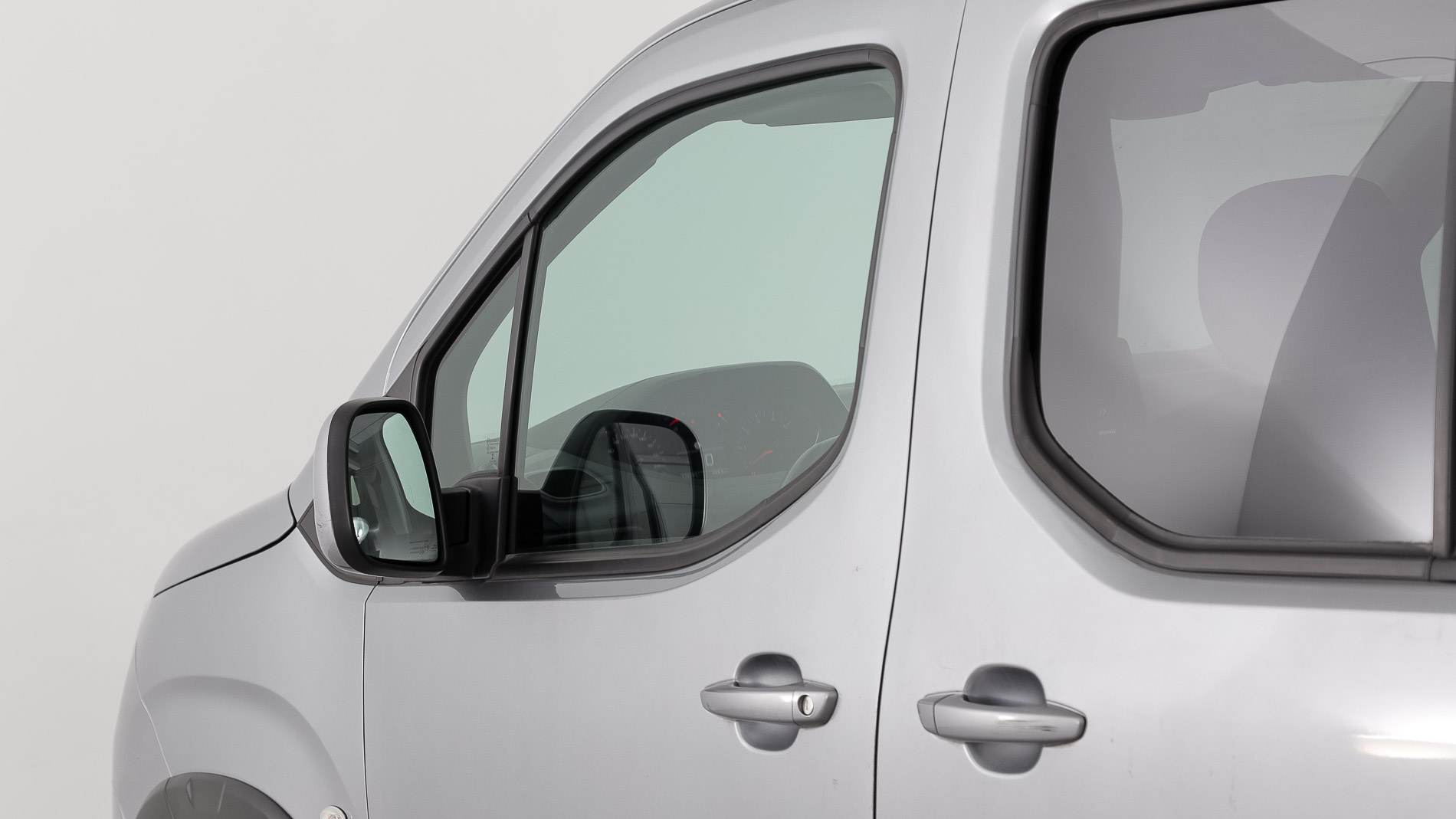 peugeot rifter allure 1.5 BLUEHDI 100 2020 gris 37