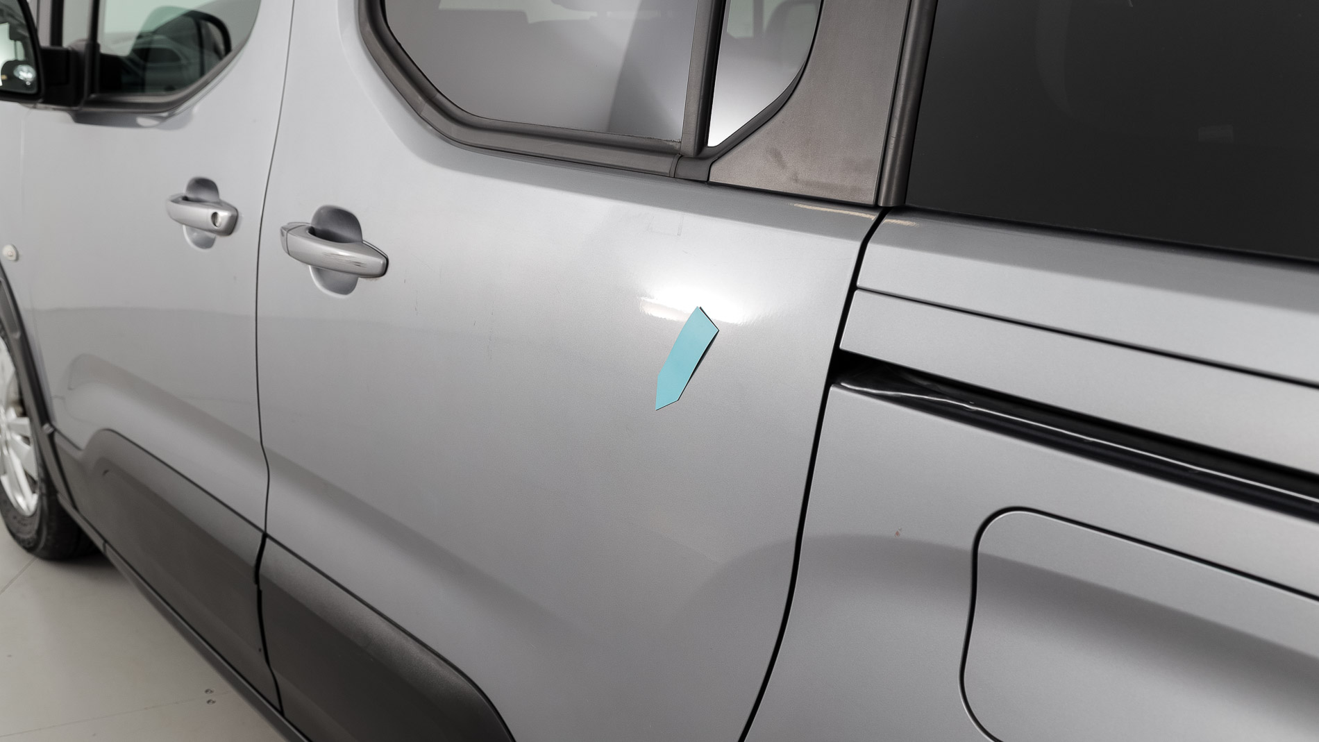 peugeot rifter allure 1.5 BLUEHDI 100 2020 gris 42