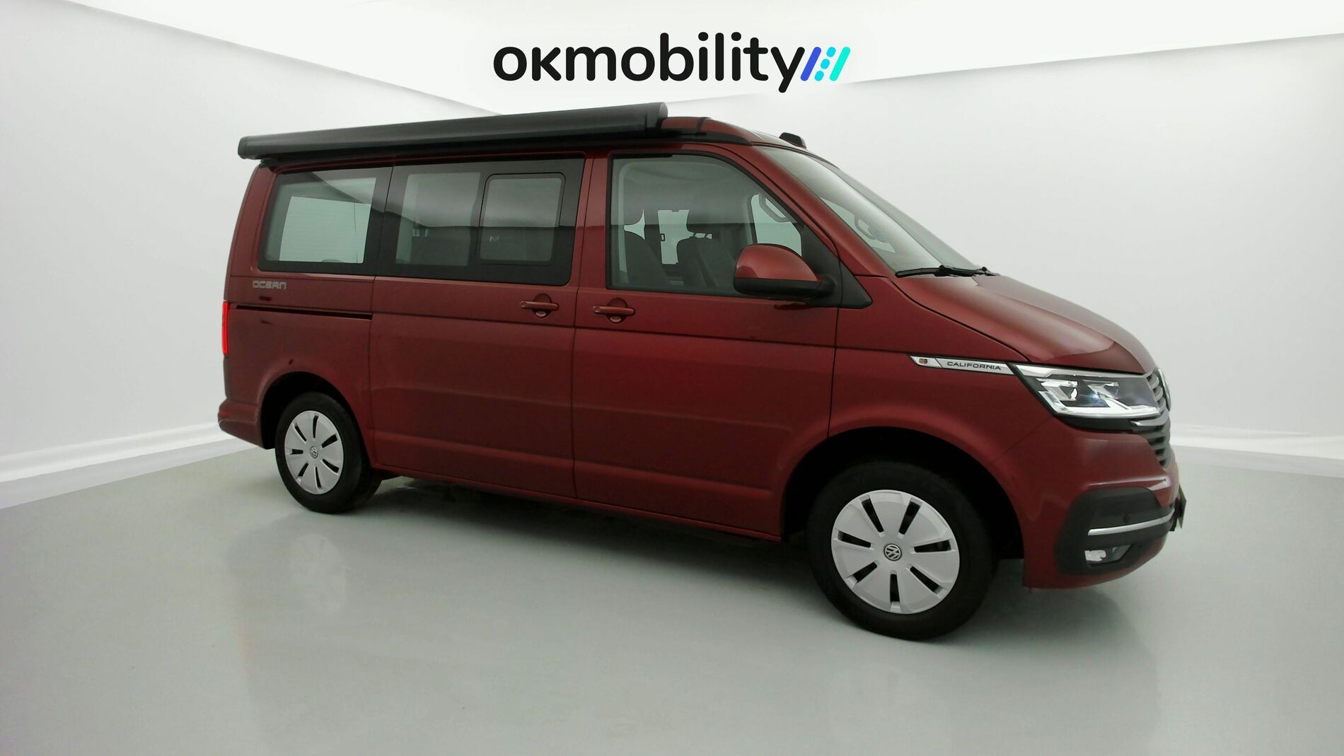 volkswagen california ocean 2.0 TDI 150 DSG 2023 rojo fortana metalizado 2