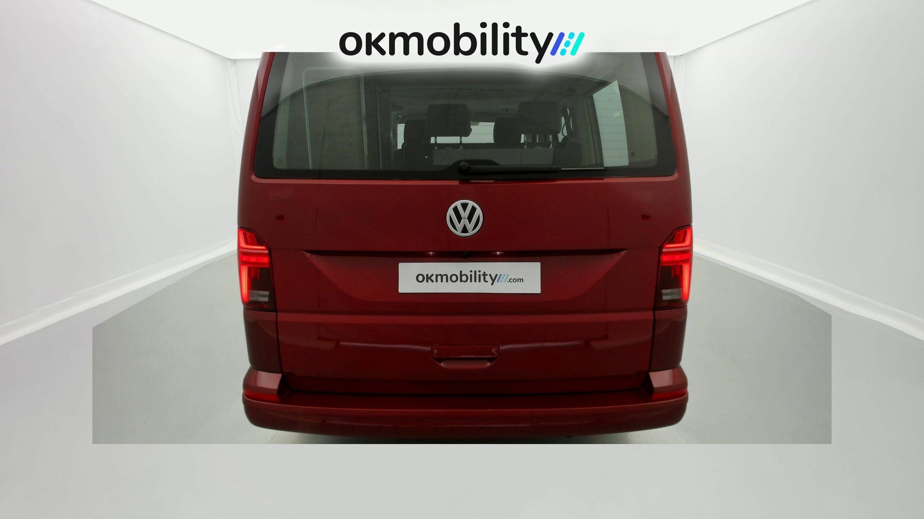 volkswagen california ocean 2.0 TDI 150 DSG 2023 rojo fortana metalizado 10