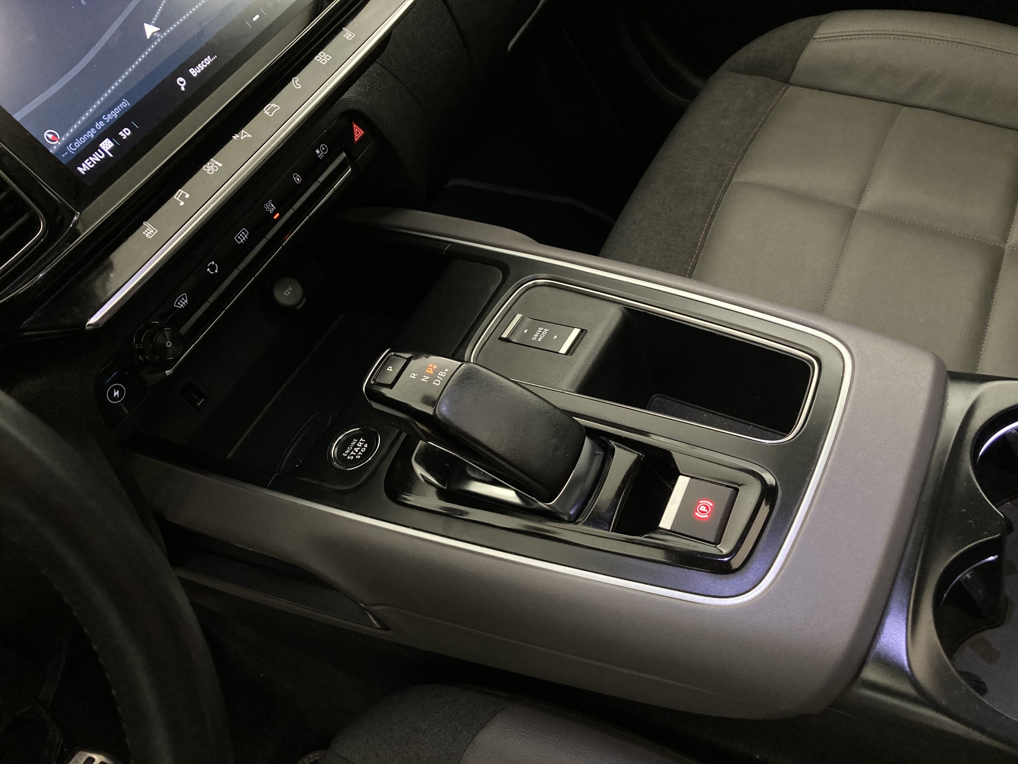 citroen c5 aircross shine 1.6 PURETECH HYBRID 225 E-EAT 2022 gris platino / negro 20