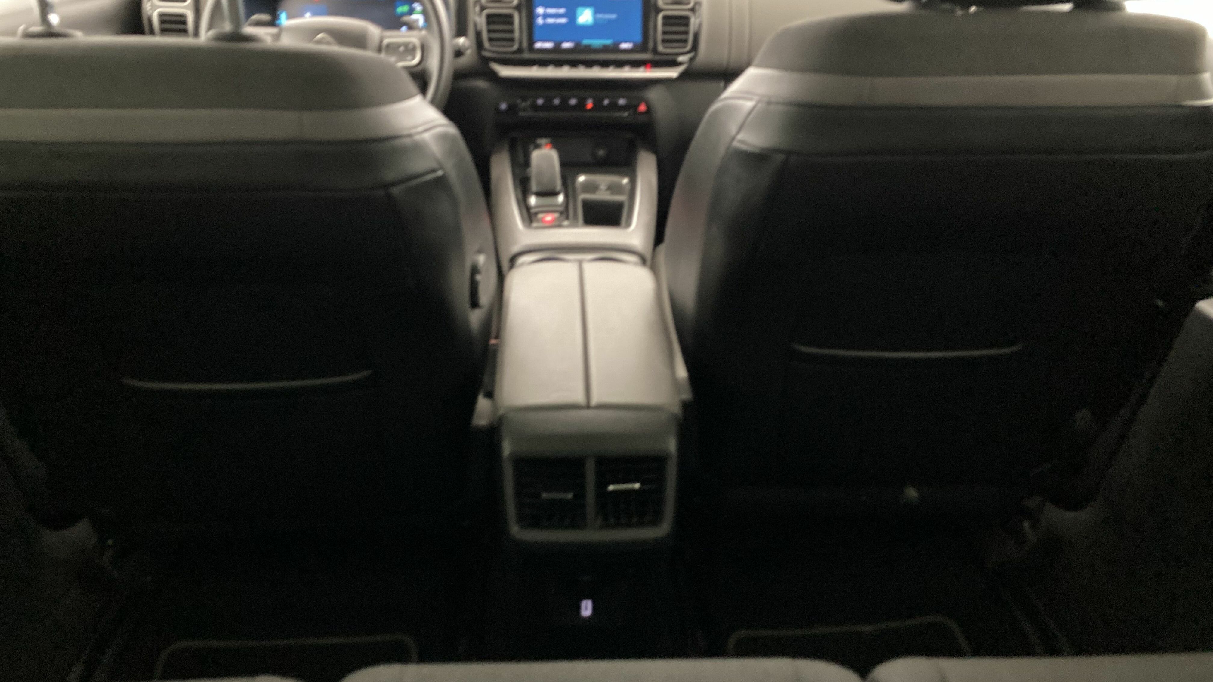 citroen c5 aircross shine 1.6 PURETECH HYBRID 225 E-EAT 2022 negro perla nera 23