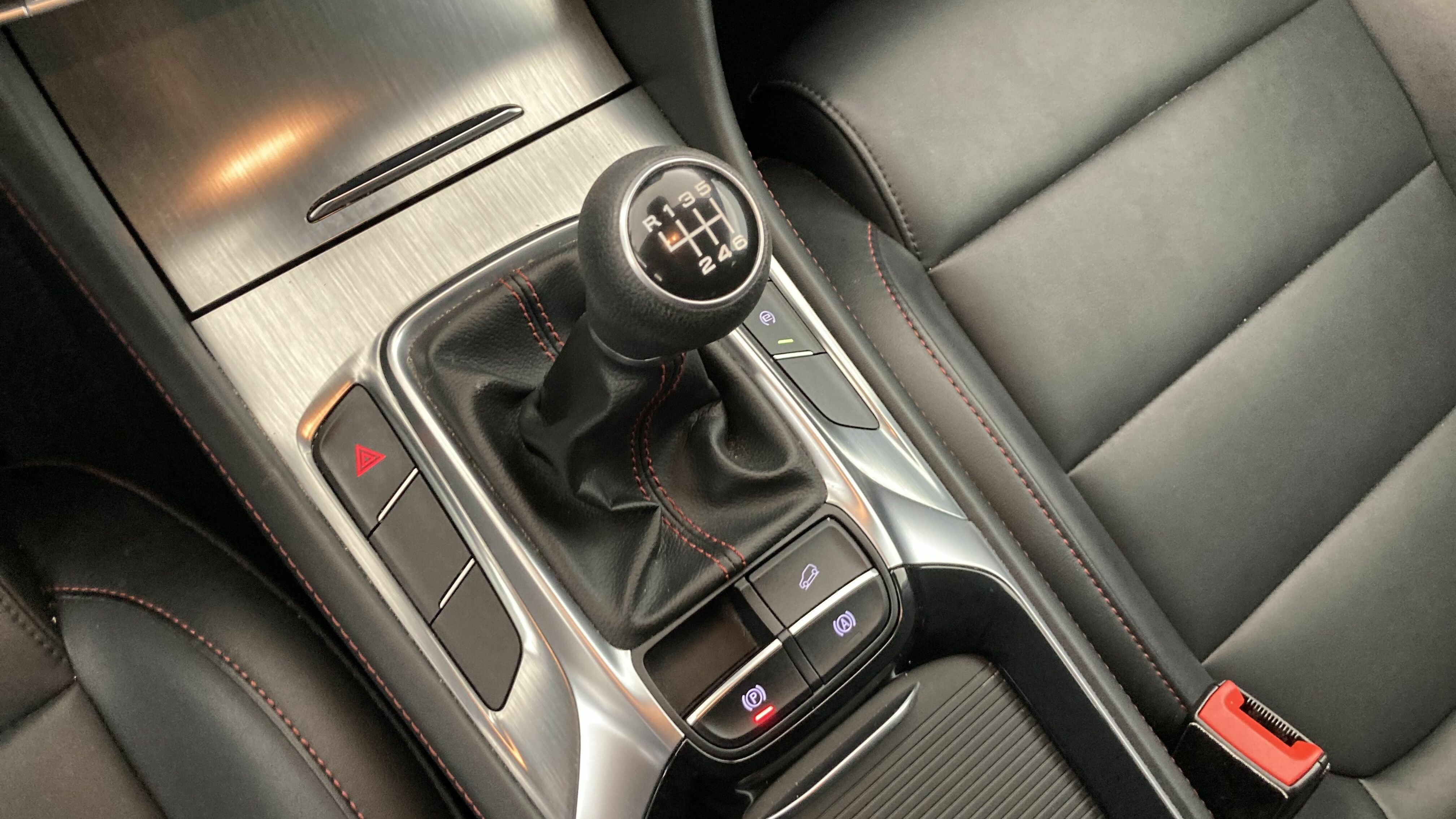 mg hs comfort 1.5 T-GDI 162 2023 dover white - wsb 20