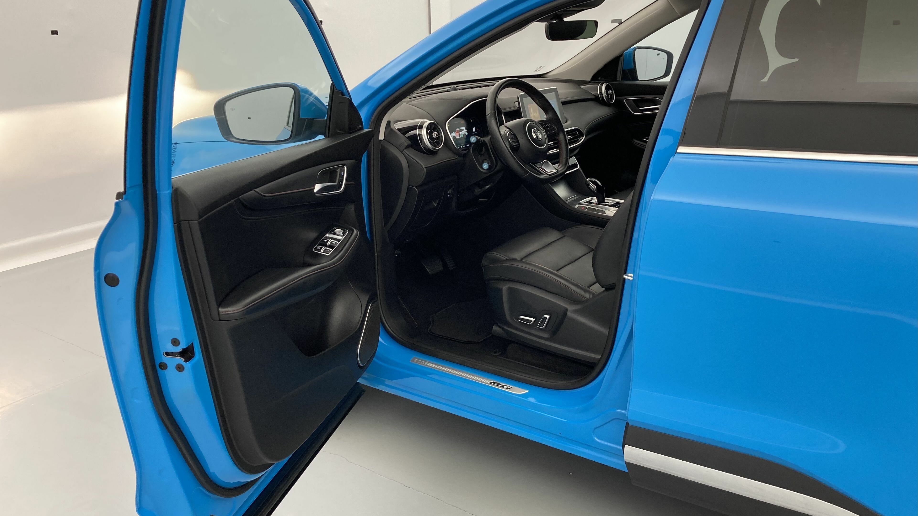 mg hs comfort 1.5 T-GDI 162 AT 2023 brighton blue - jay 13