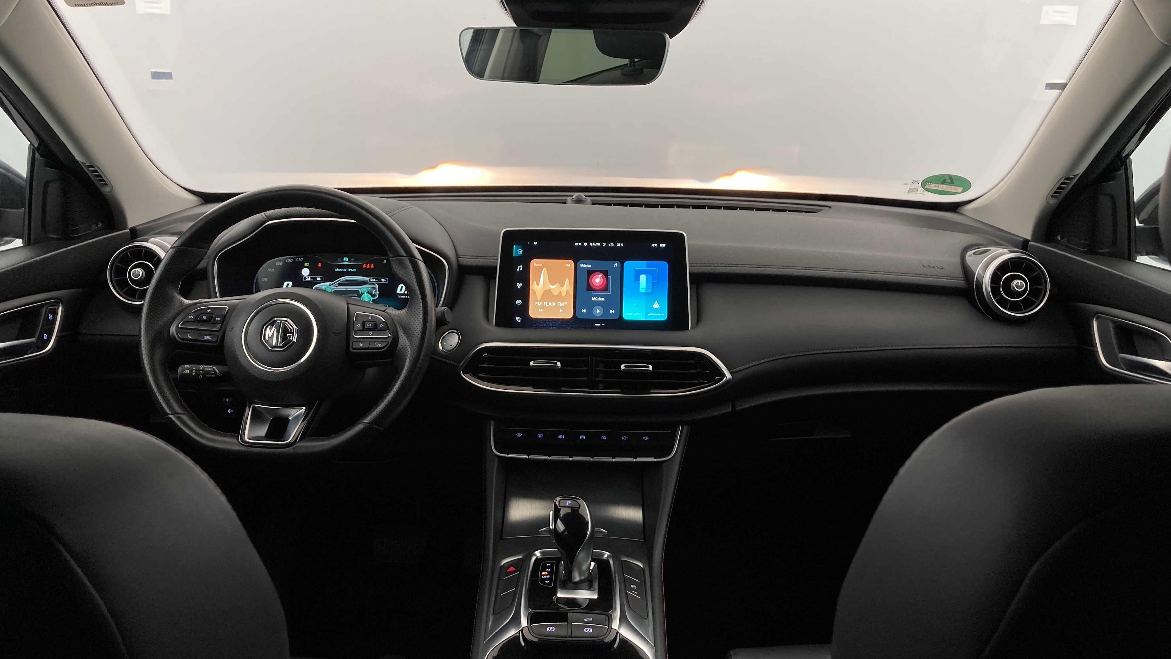 mg hs comfort 1.5 T-GDI 162 AT 2023 pebble black - pbc 30