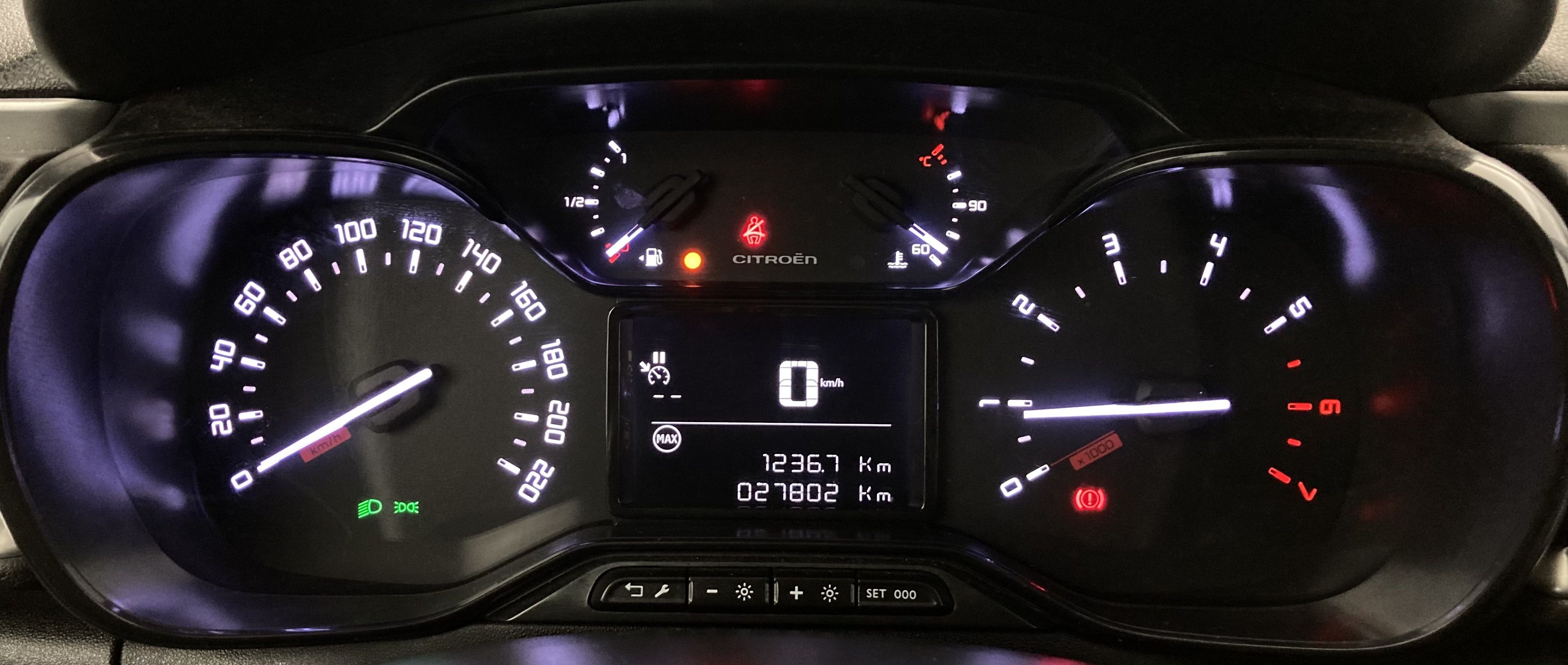 citroen c3 origin max 1.2 PURETECH 83 2024 gris platino 14