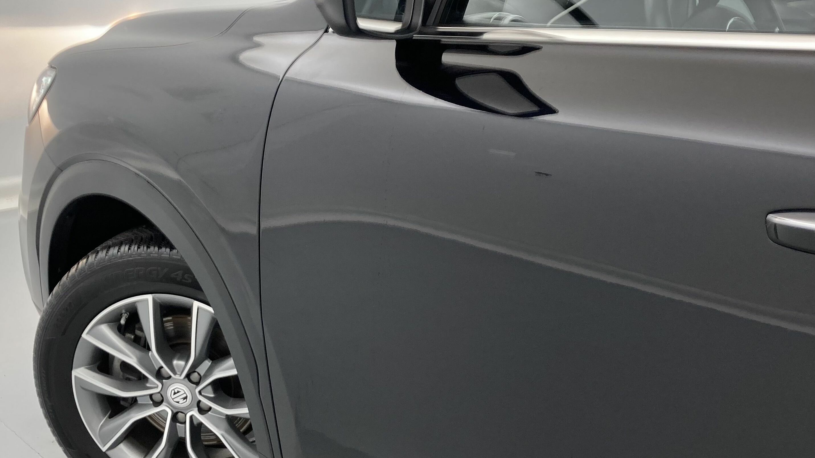 mg hs comfort 1.5 T-GDI 162 AT 2023 pebble black - pbc 28