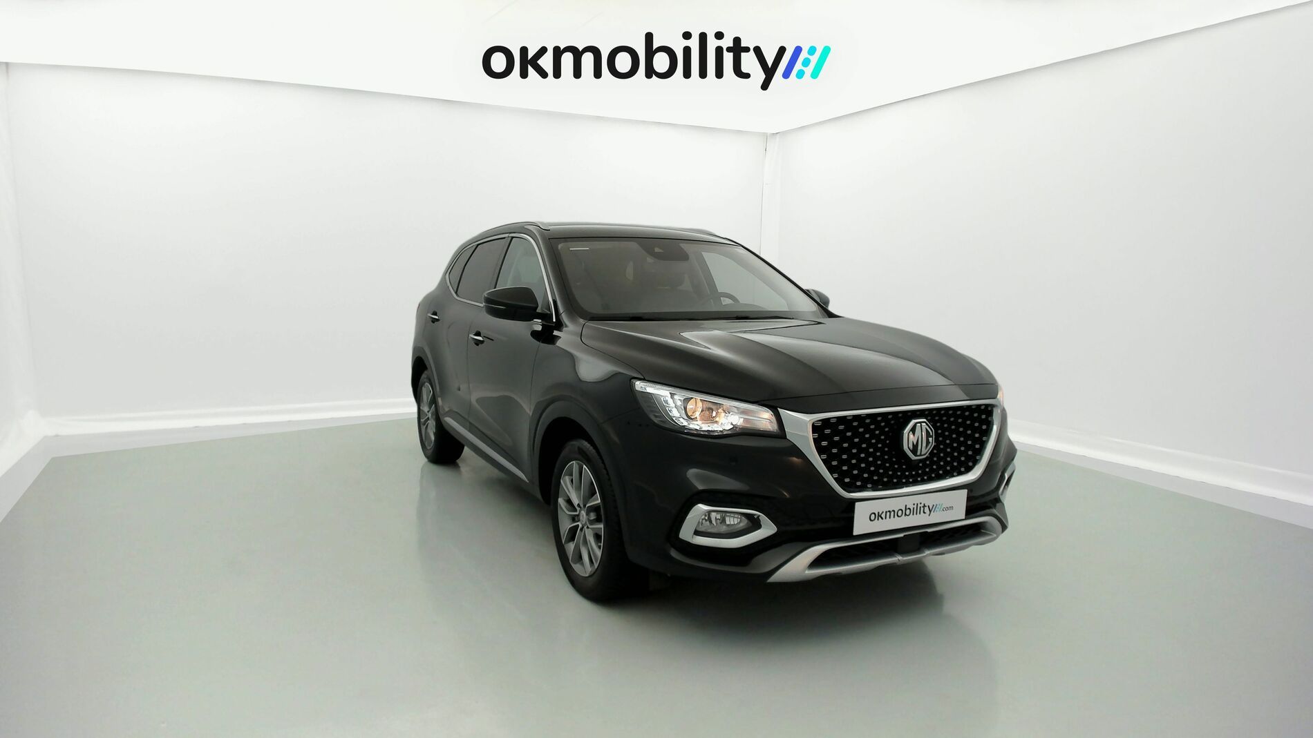 mg hs comfort 1.5 T-GDI 162 AT 2023 pebble black - pbc 3