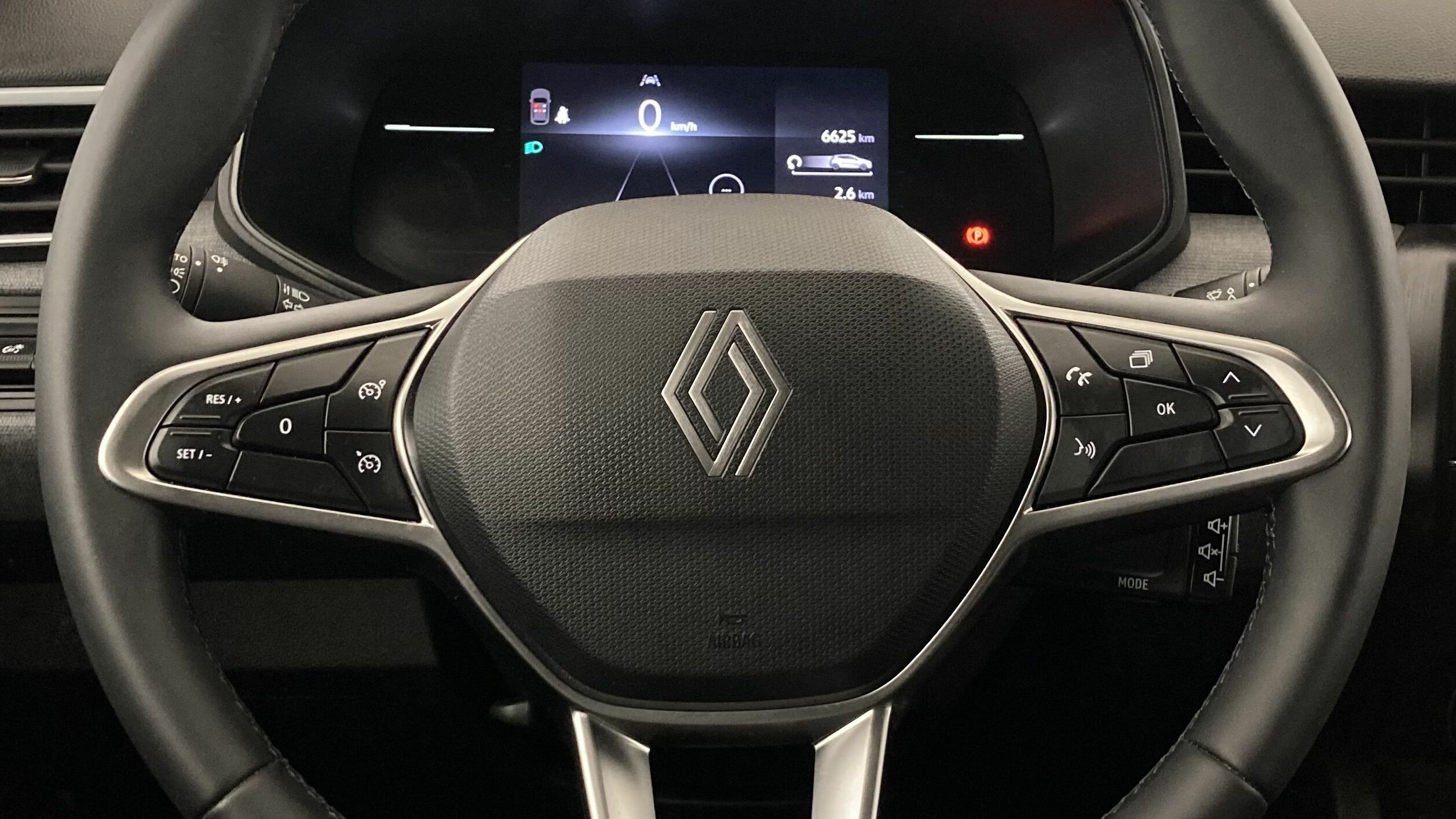 renault clio evolution 1.5 DCI 100 2025 negro brillante 16