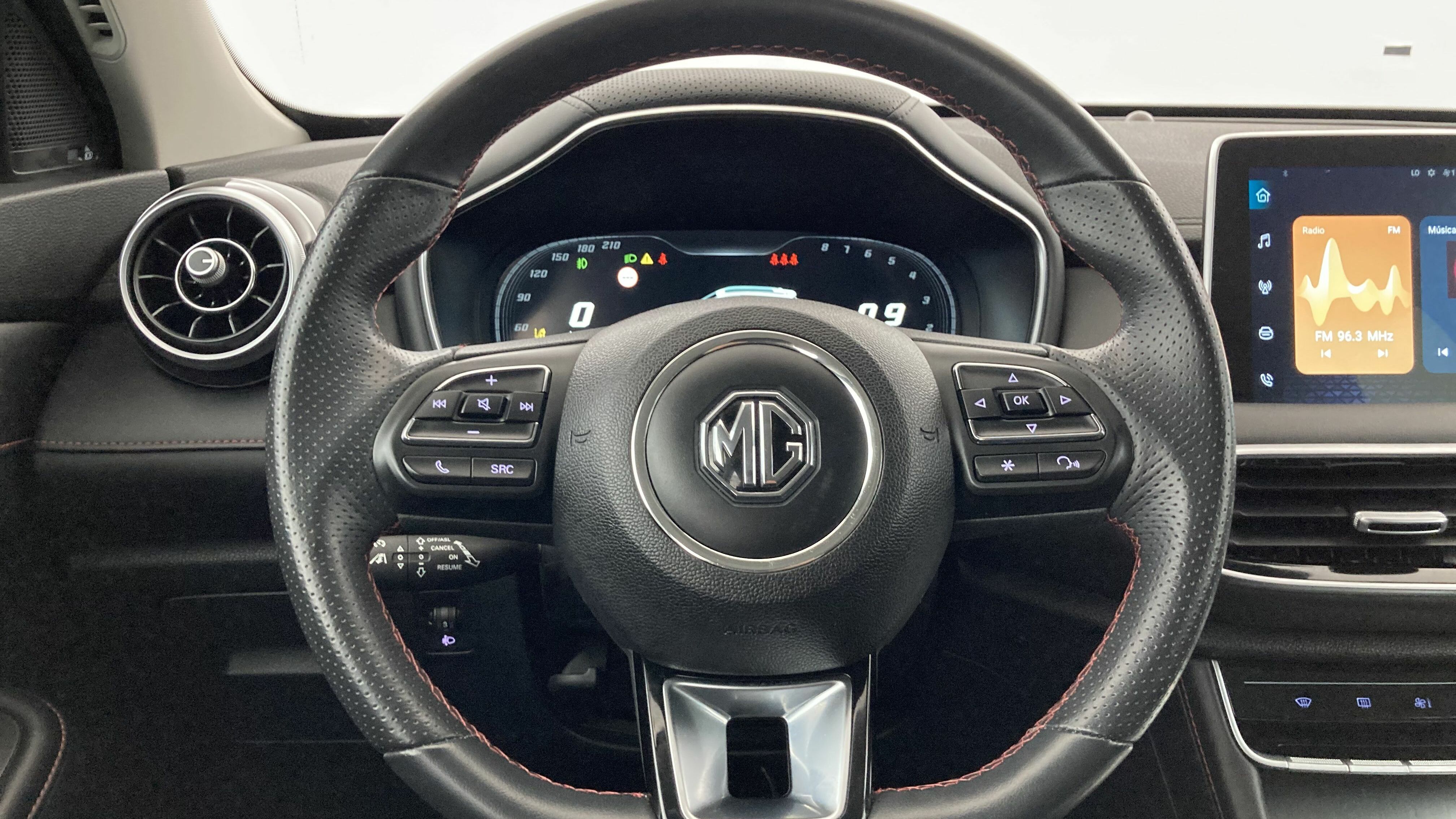 mg hs comfort 1.5 T-GDI 162 AT 2023 pebble black - pbc 17