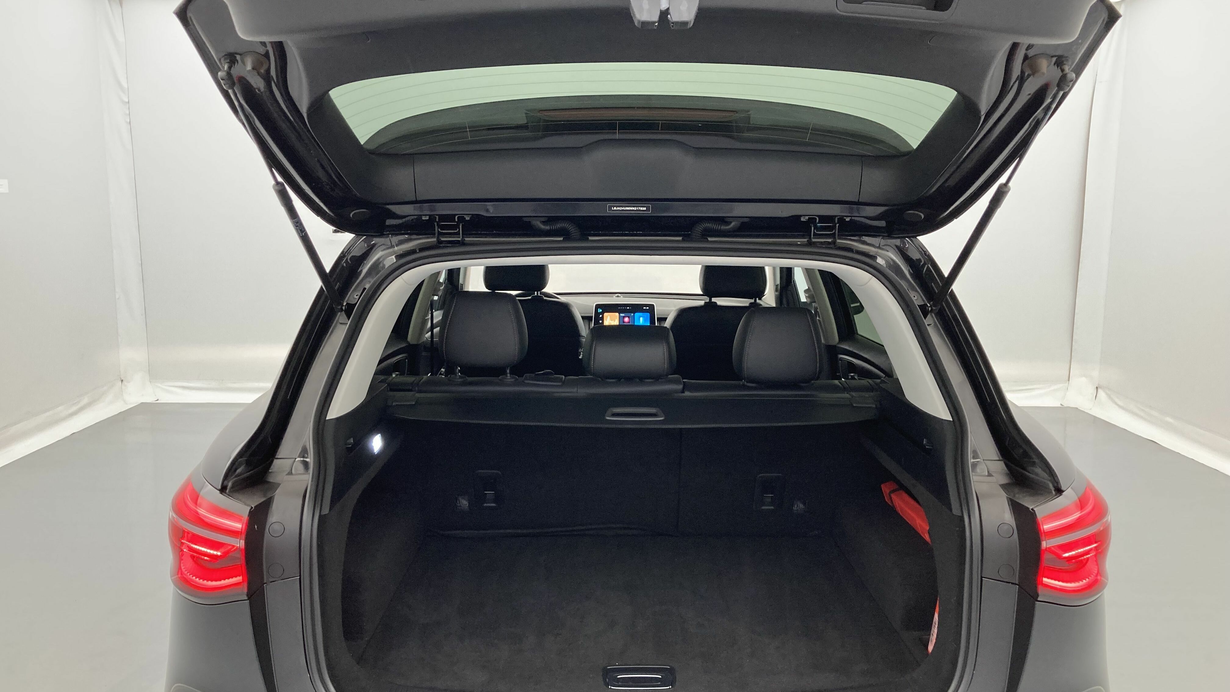 mg hs comfort 1.5 T-GDI 162 AT 2023 pebble black - pbc 24